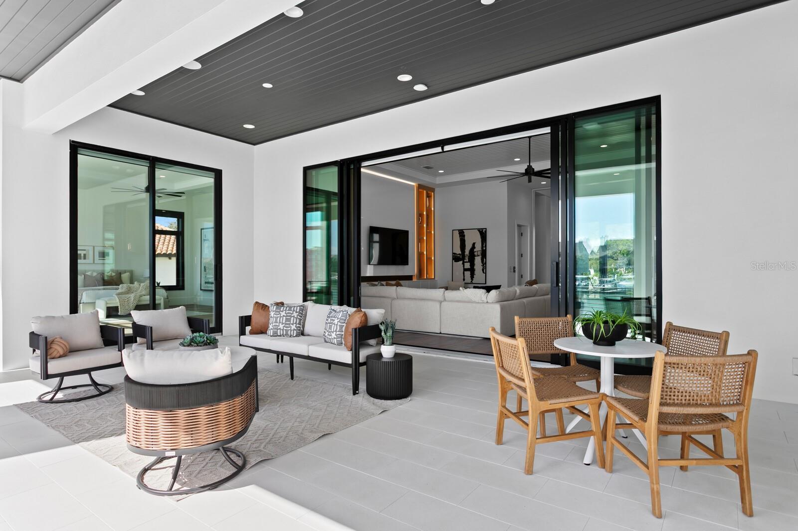 TIERRA VERDE UNIT 1 4TH REP - Residential