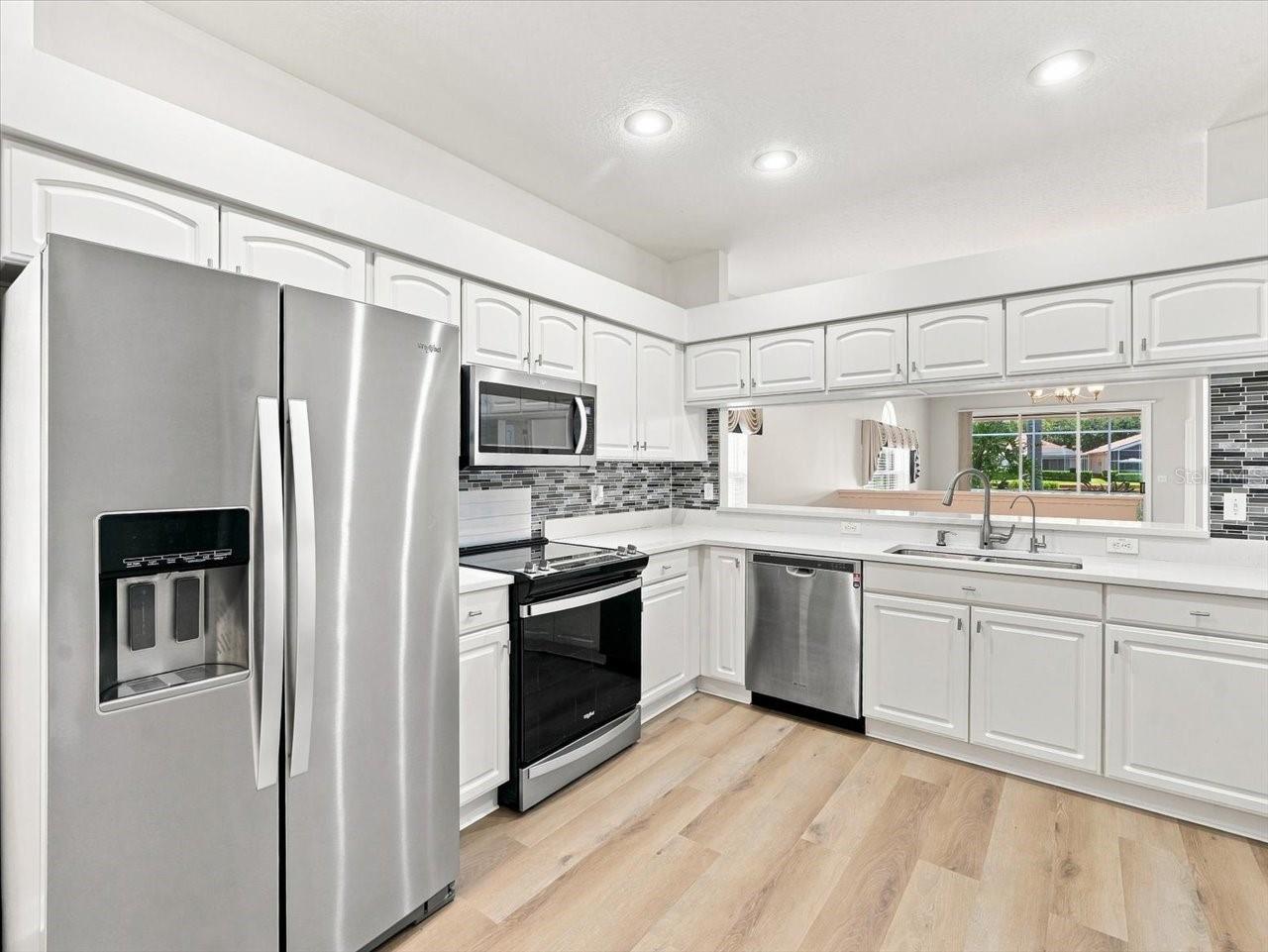 1333 LINDENWOOD DRIVE