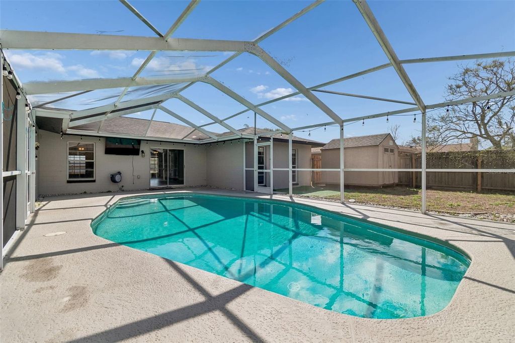 Photo of 4009 Orangefield Place, Valrico, FL 33596 (MLS # TB8481624)