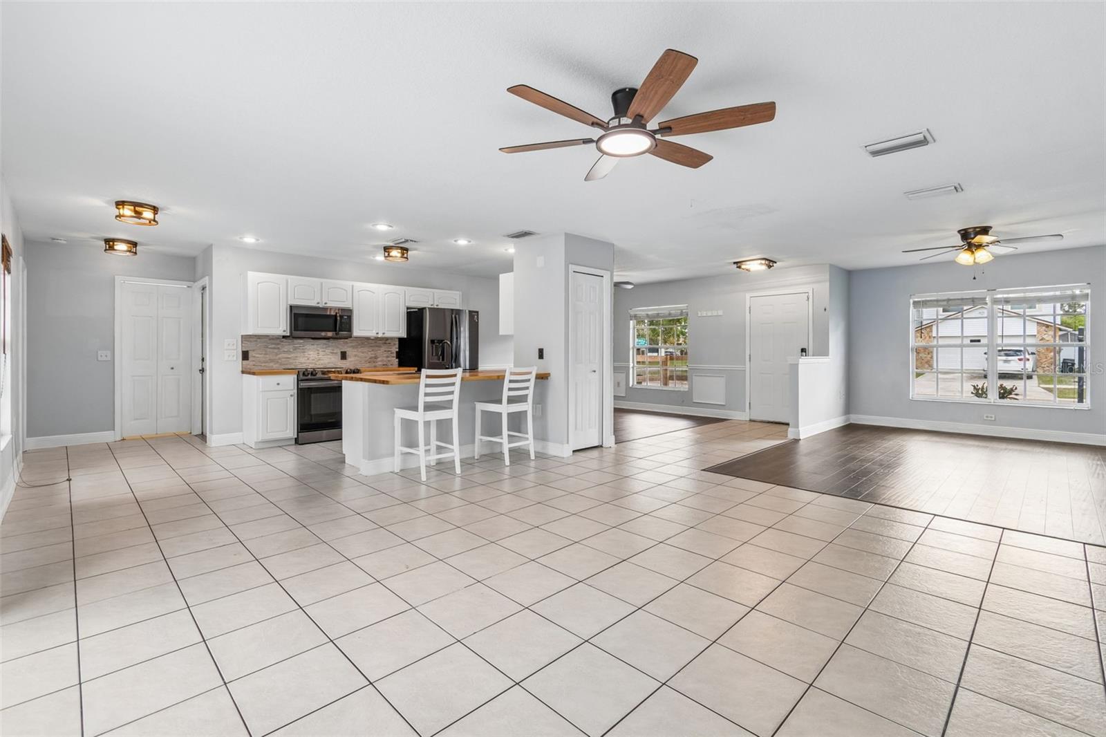 BLOOMINGDALE SEC B UNIT 2 - Residential