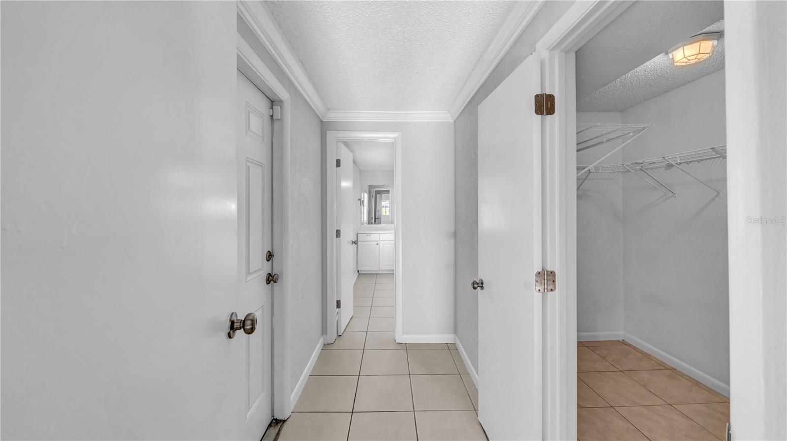 MEADOW LAWN 11TH ADD - Residential Lease