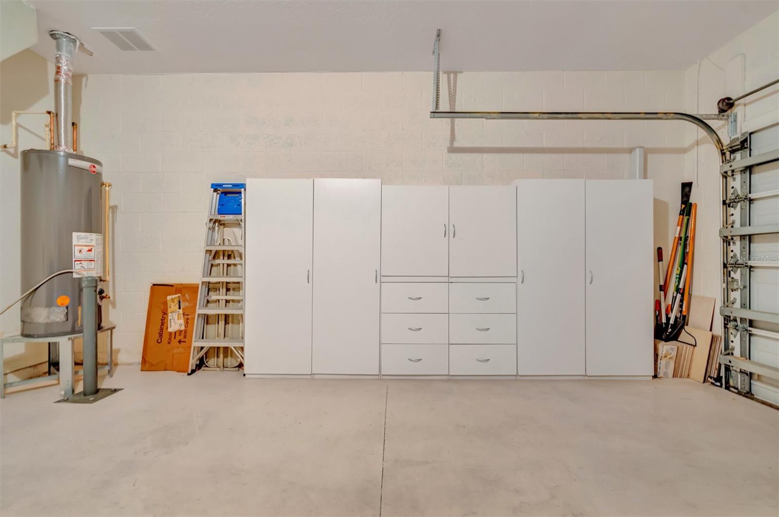 LAKERIDGE FALLS PH 1C - Residential