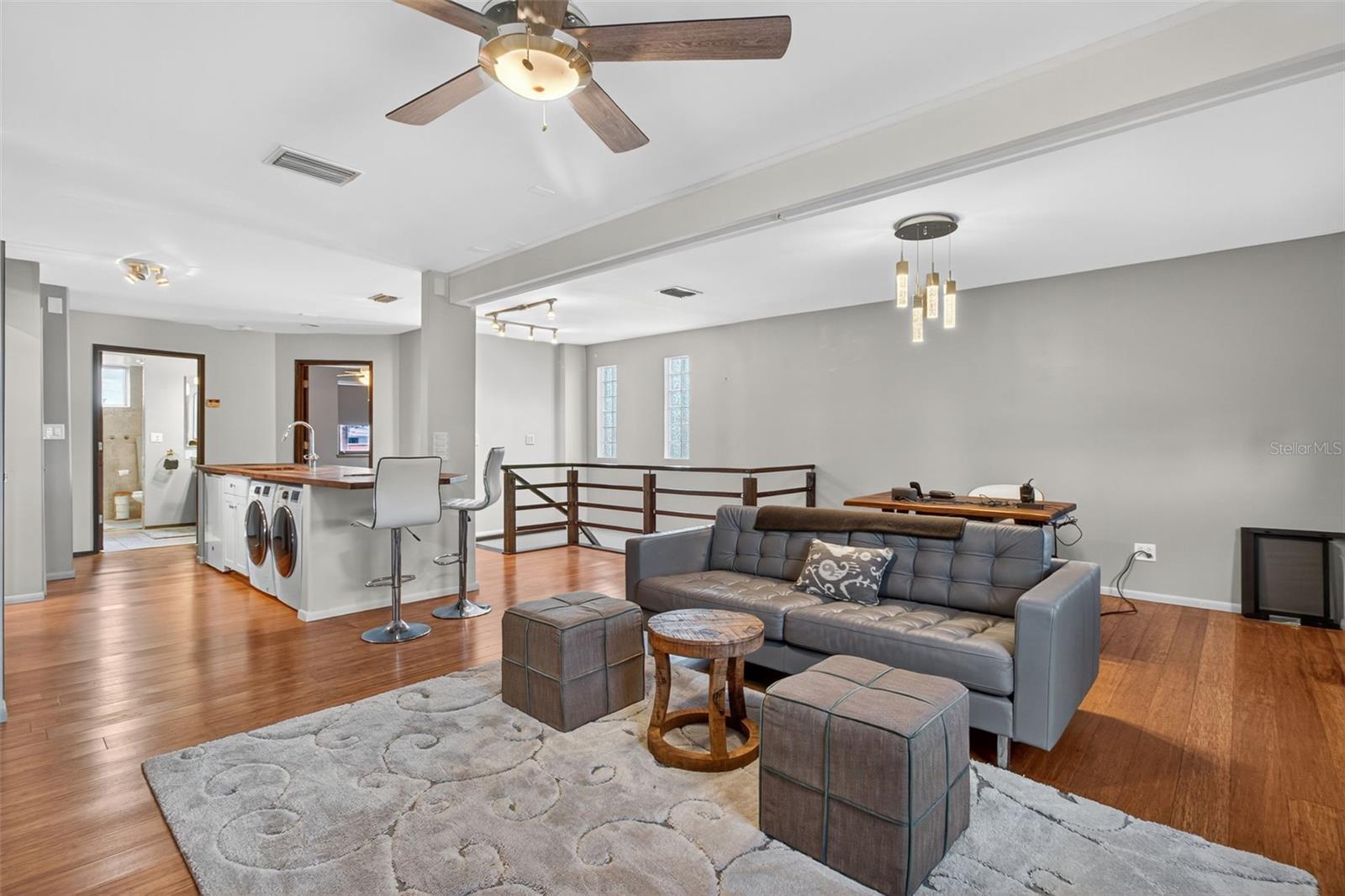 BOCA CEIGA PARK - Commercial Sale