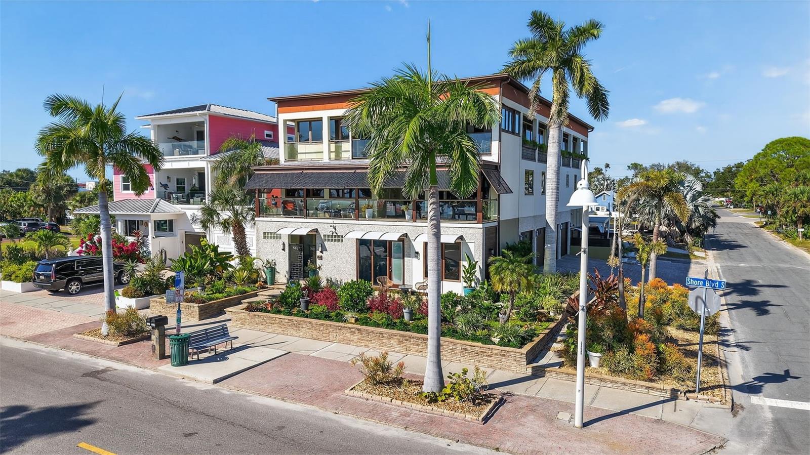 5659 SHORE BOULEVARD S