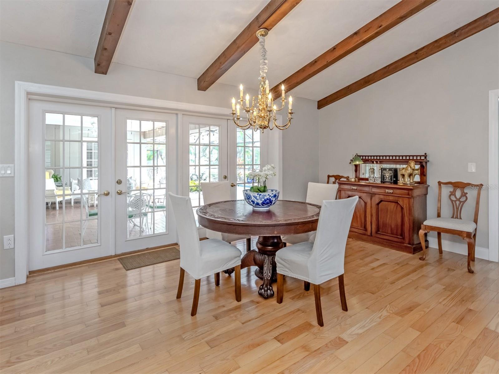 SORRENTO WOODS - Residential