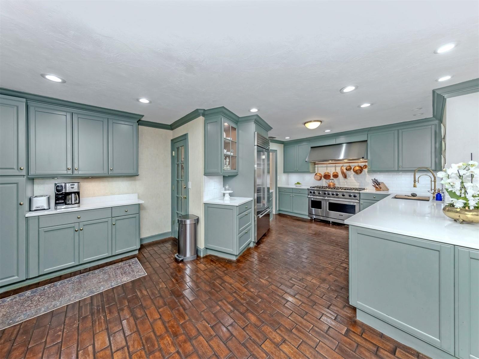 SORRENTO WOODS - Residential