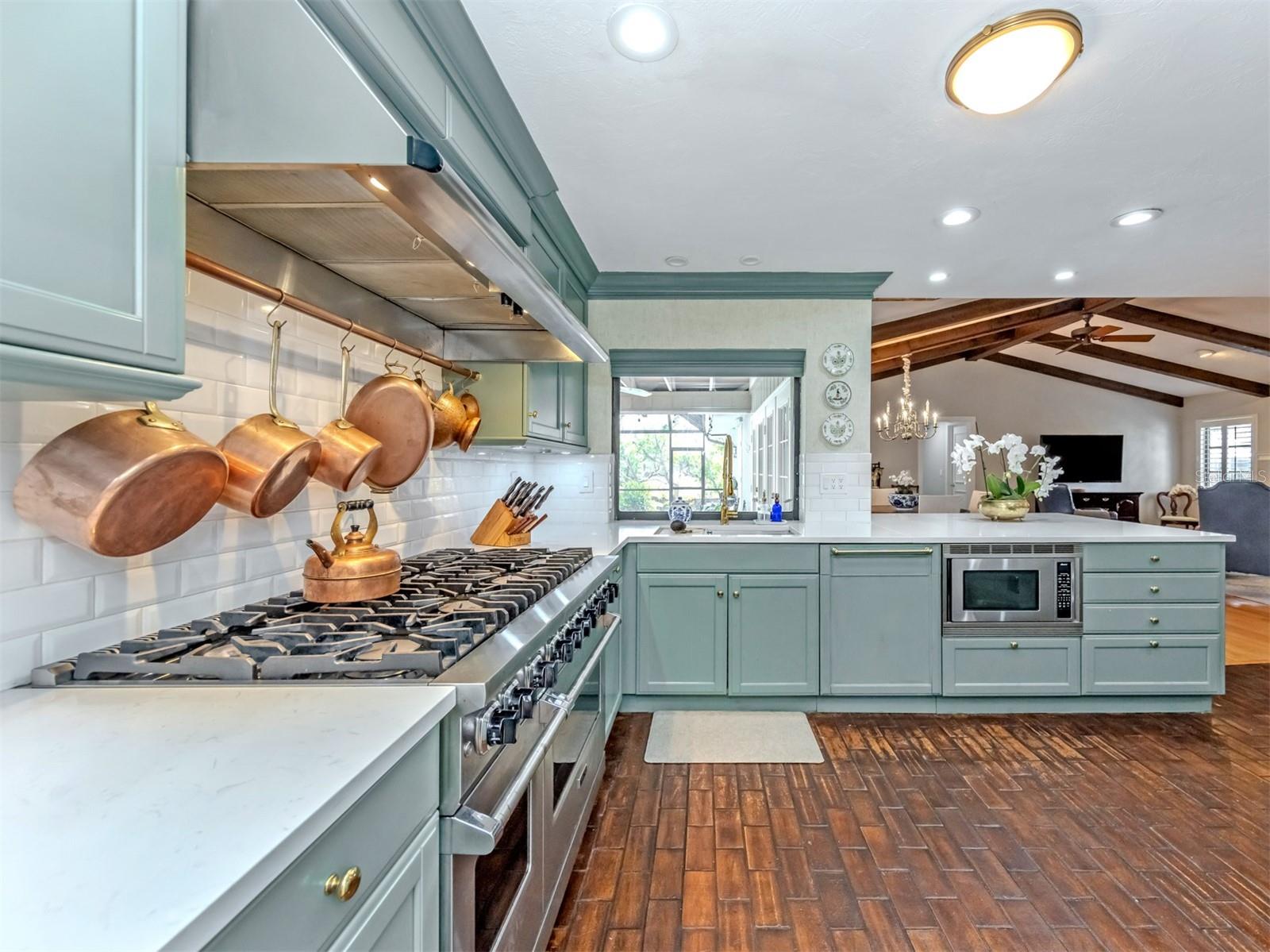 SORRENTO WOODS - Residential