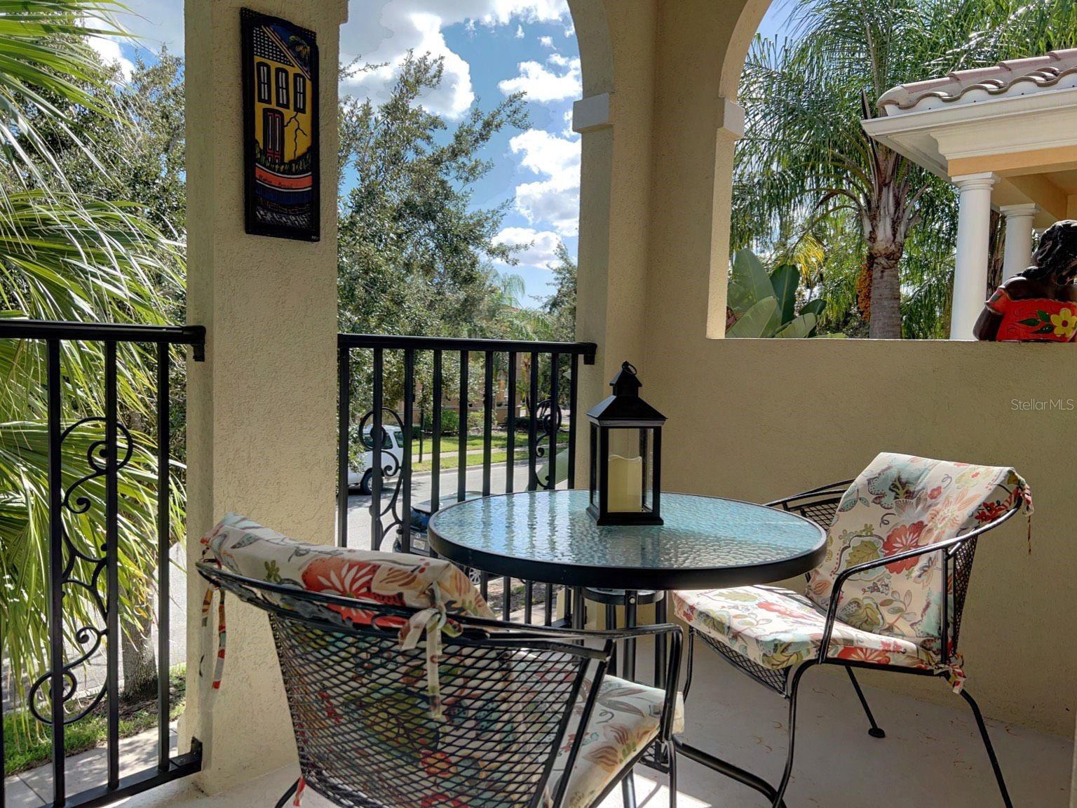 VILLAGEWALK/LK NONAA 01B - Residential