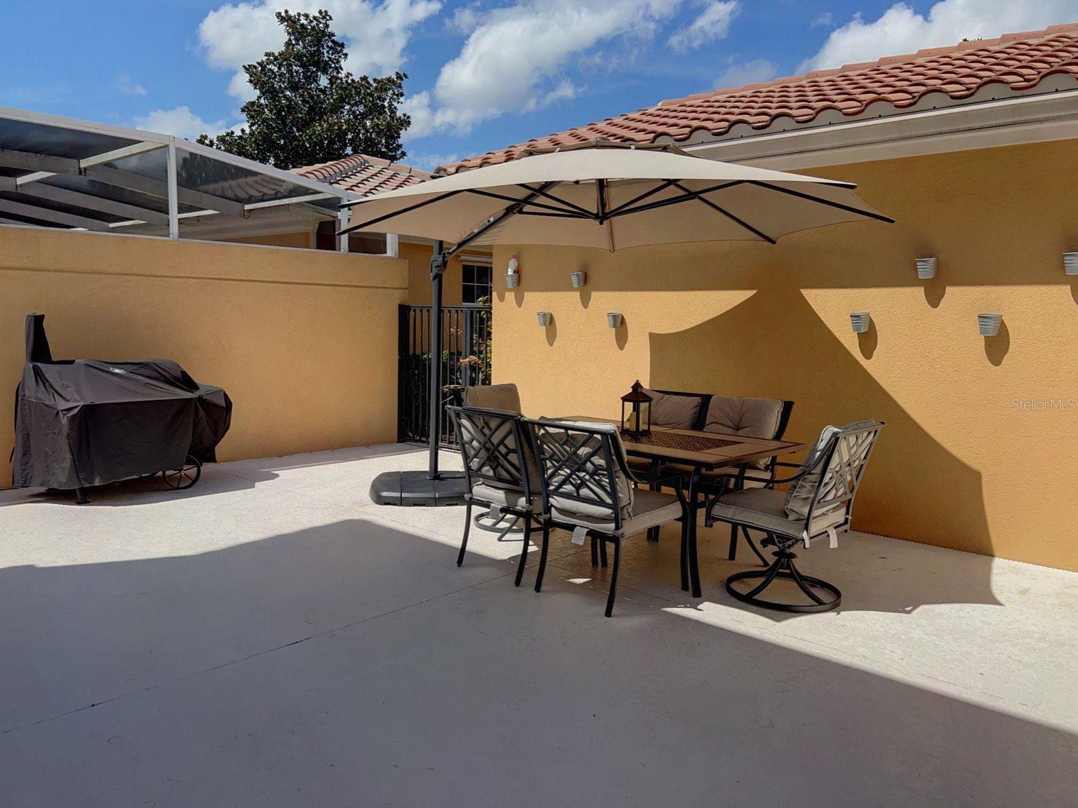 VILLAGEWALK/LK NONAA 01B - Residential