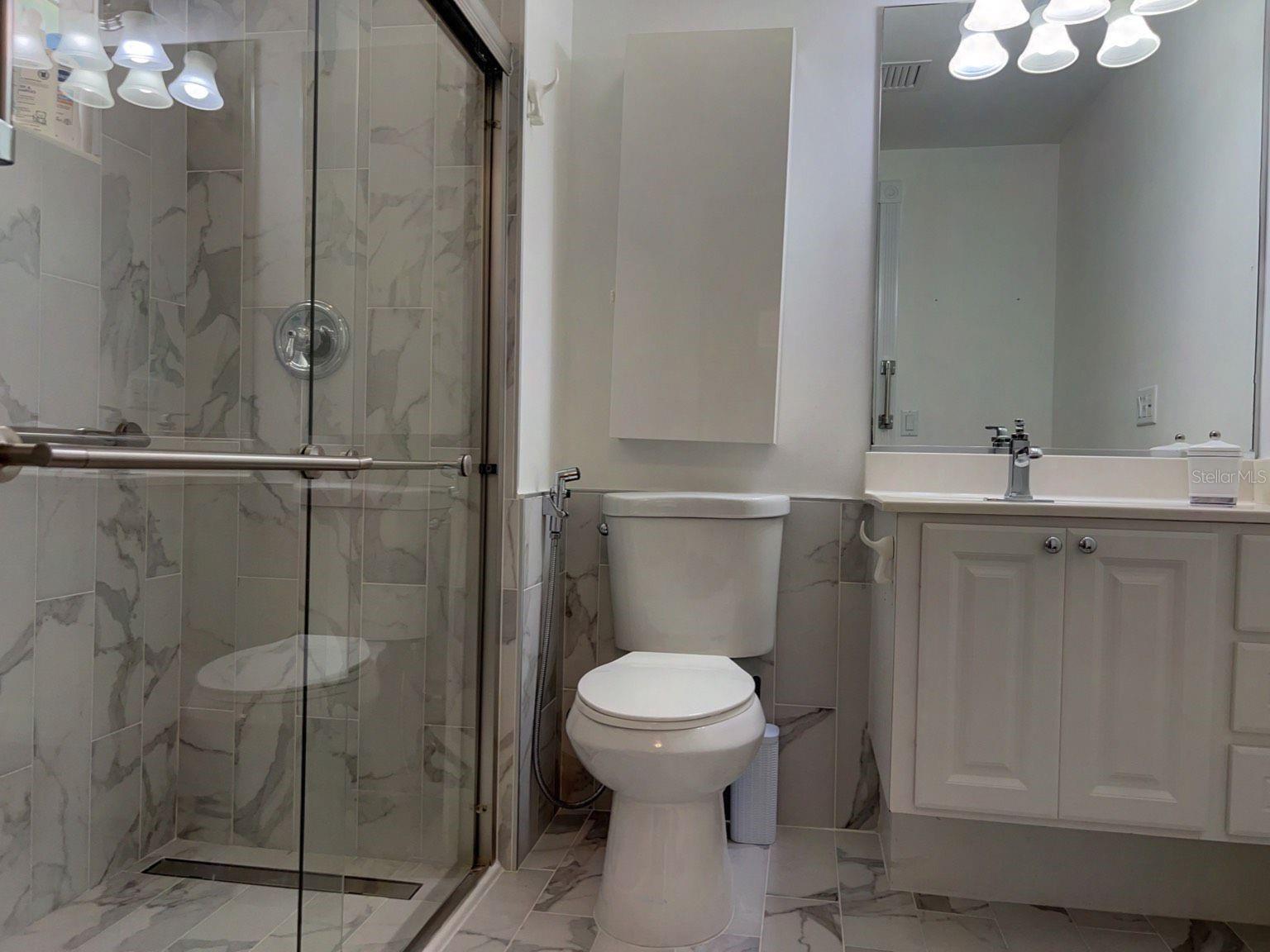 VILLAGEWALK/LK NONAA 01B - Residential