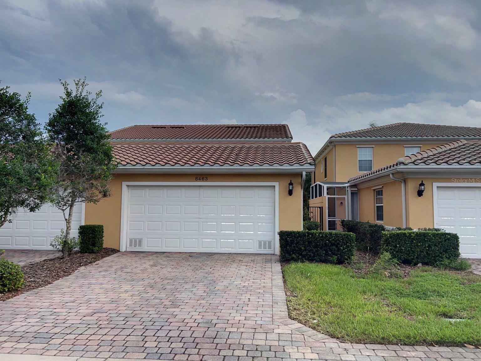 VILLAGEWALK/LK NONAA 01B - Residential