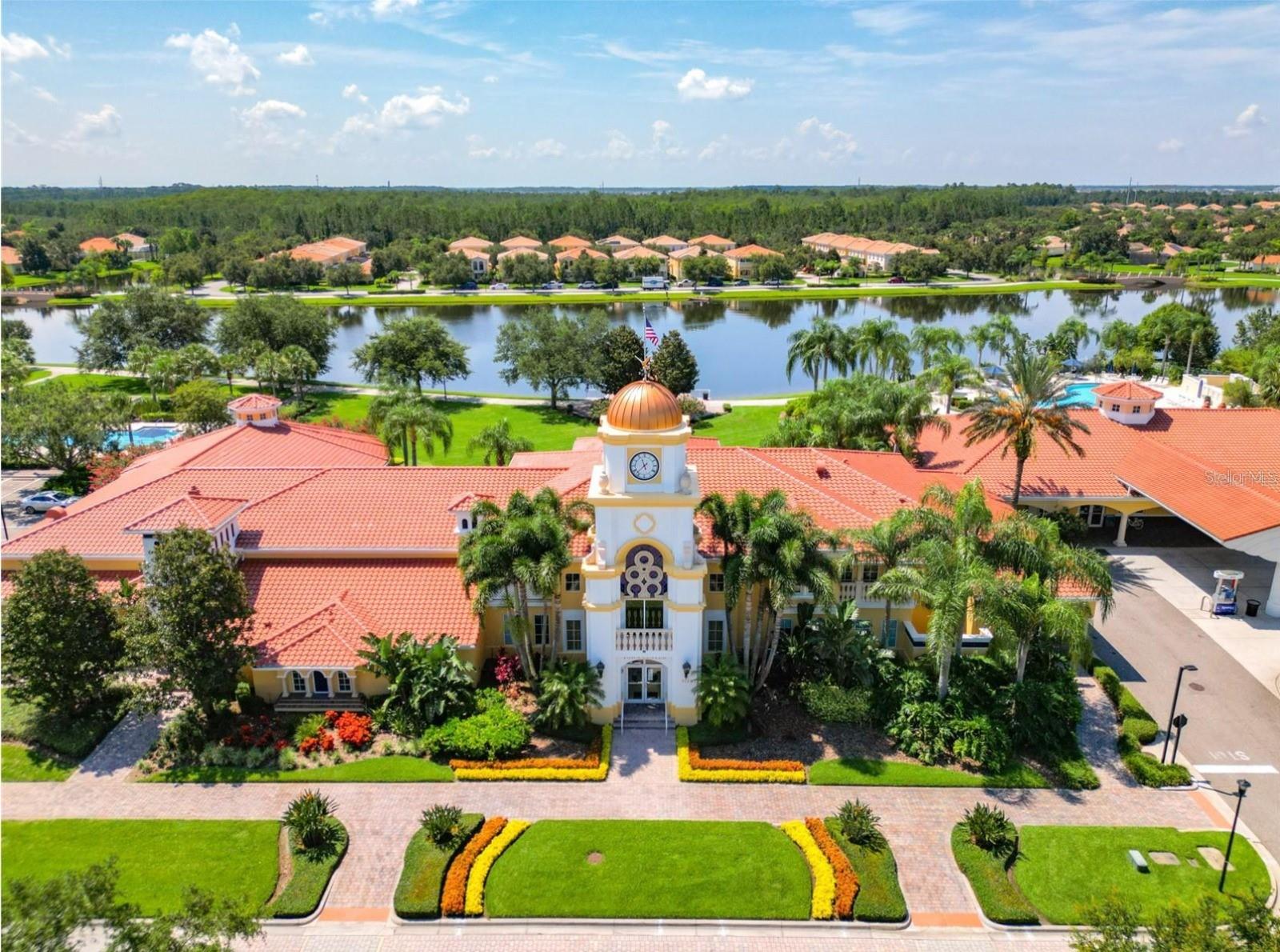 VILLAGEWALK/LK NONAA 01B - Residential