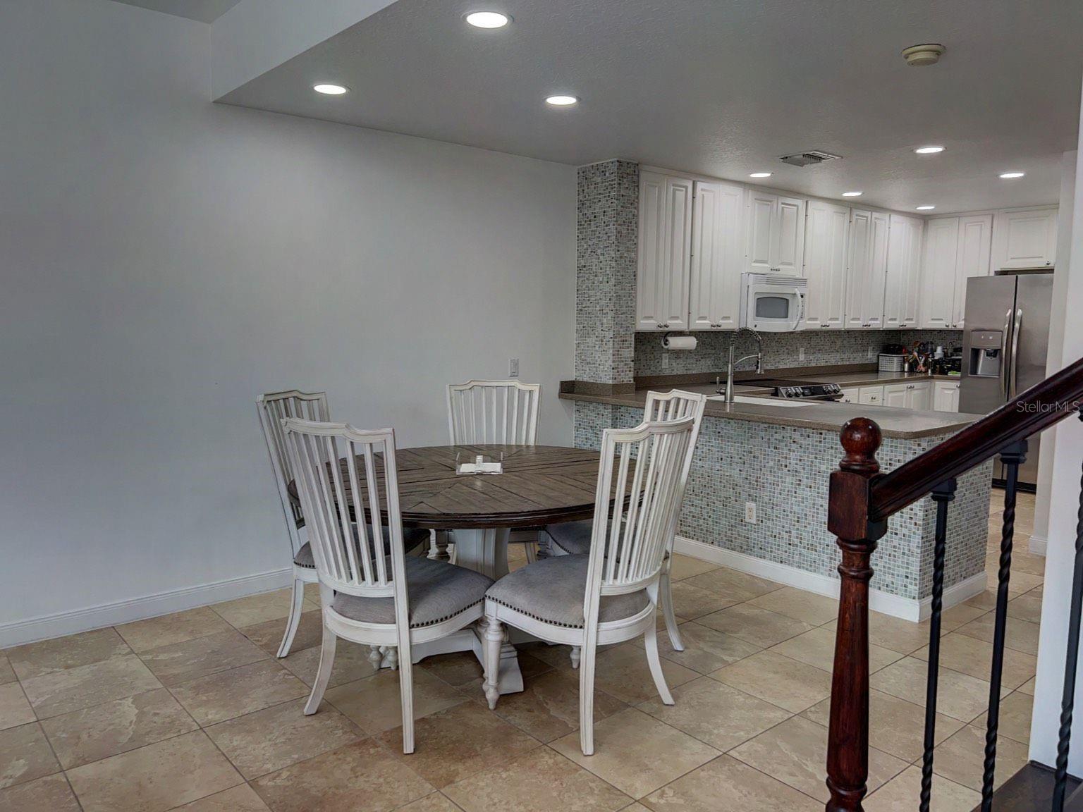 VILLAGEWALK/LK NONAA 01B - Residential