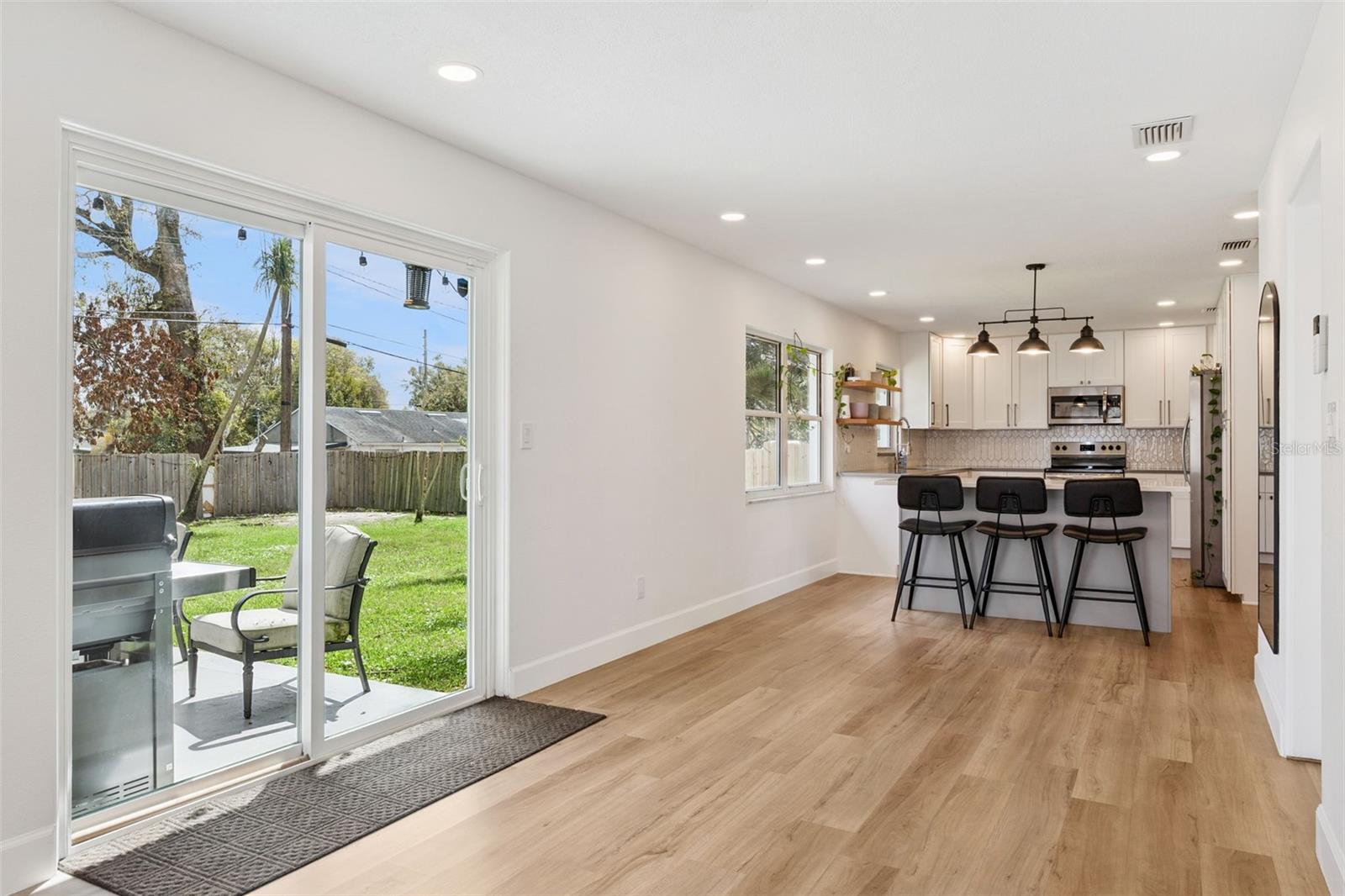 DOVER TERRACE - Residential