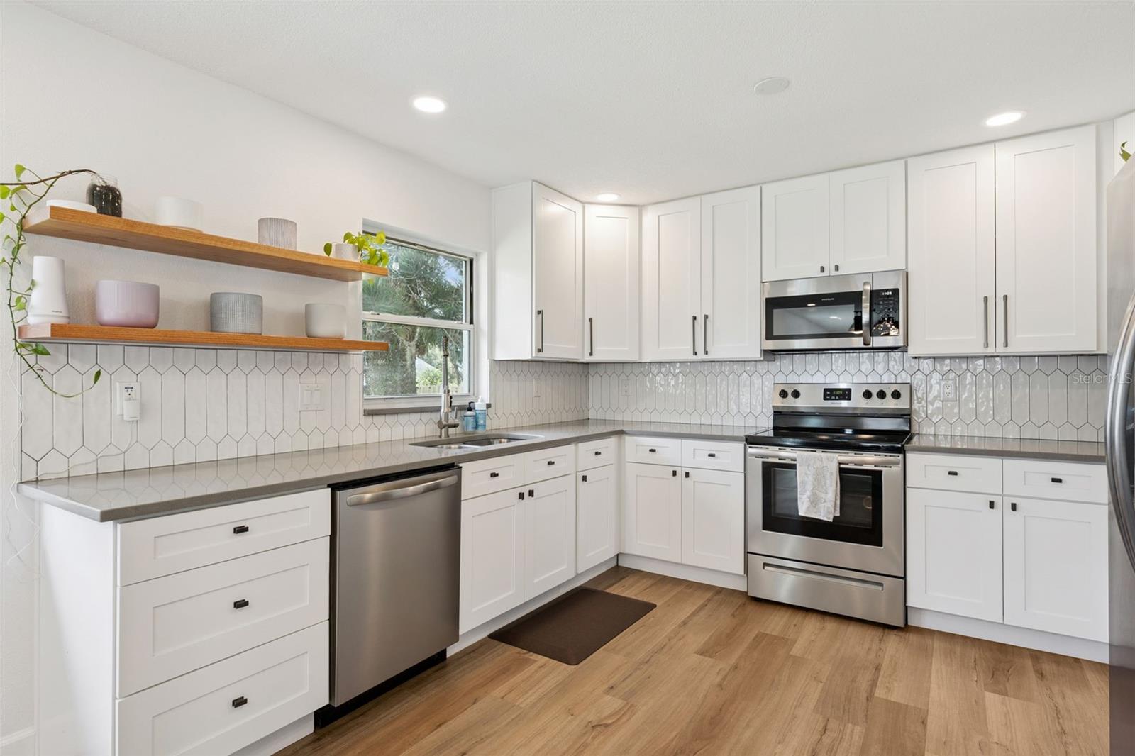 DOVER TERRACE - Residential