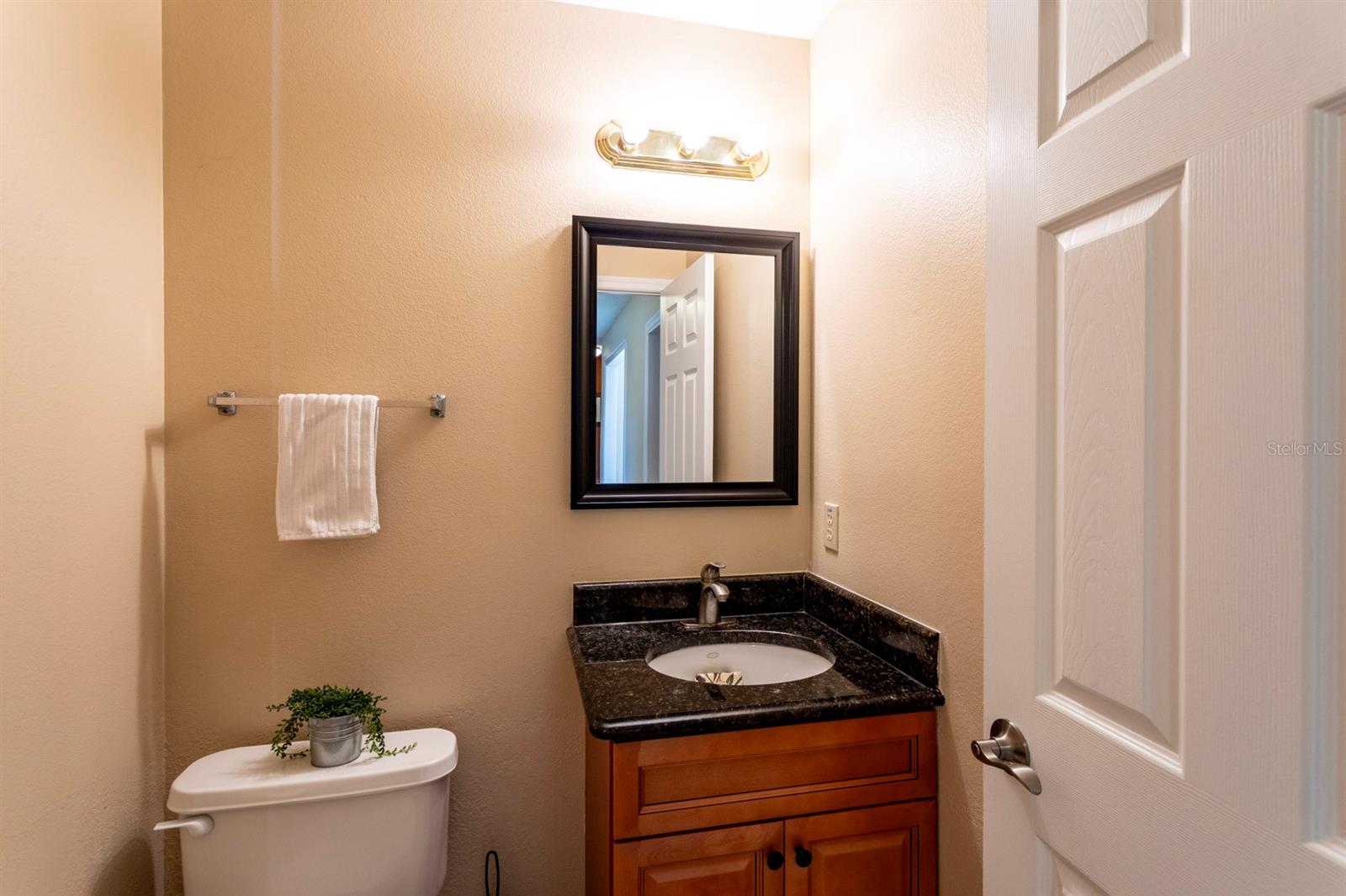 618 NIGHTHAWK CIRCLE