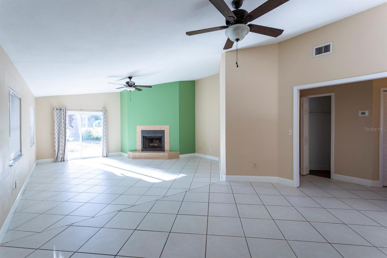 GREENSPOINTE - Residential