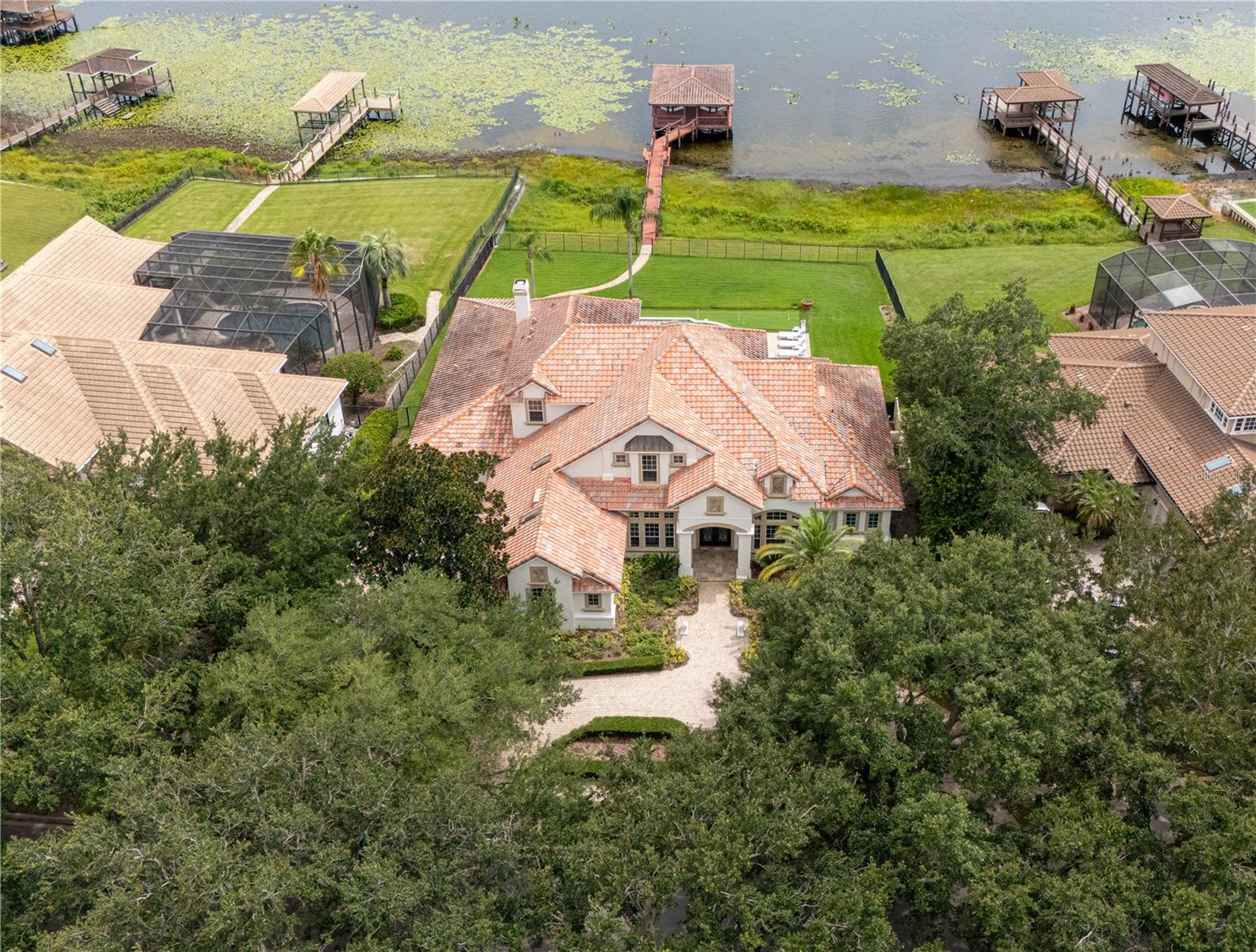9233 SOUTHERN BREEZE DRIVE