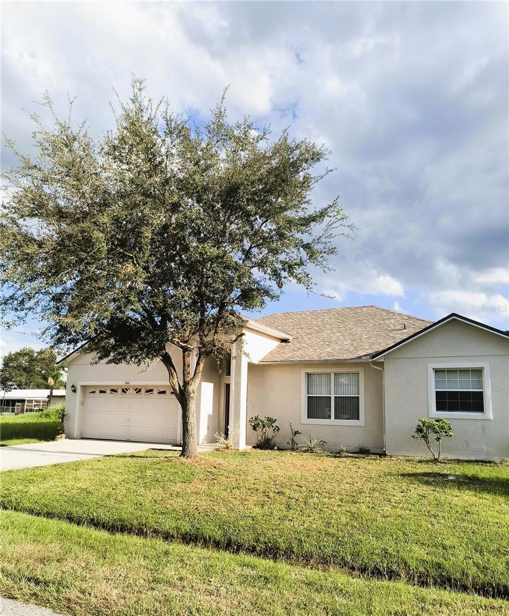 Photo of 366 Aylesbury Court, Kissimmee, FL 34758 (MLS # S5135652)
