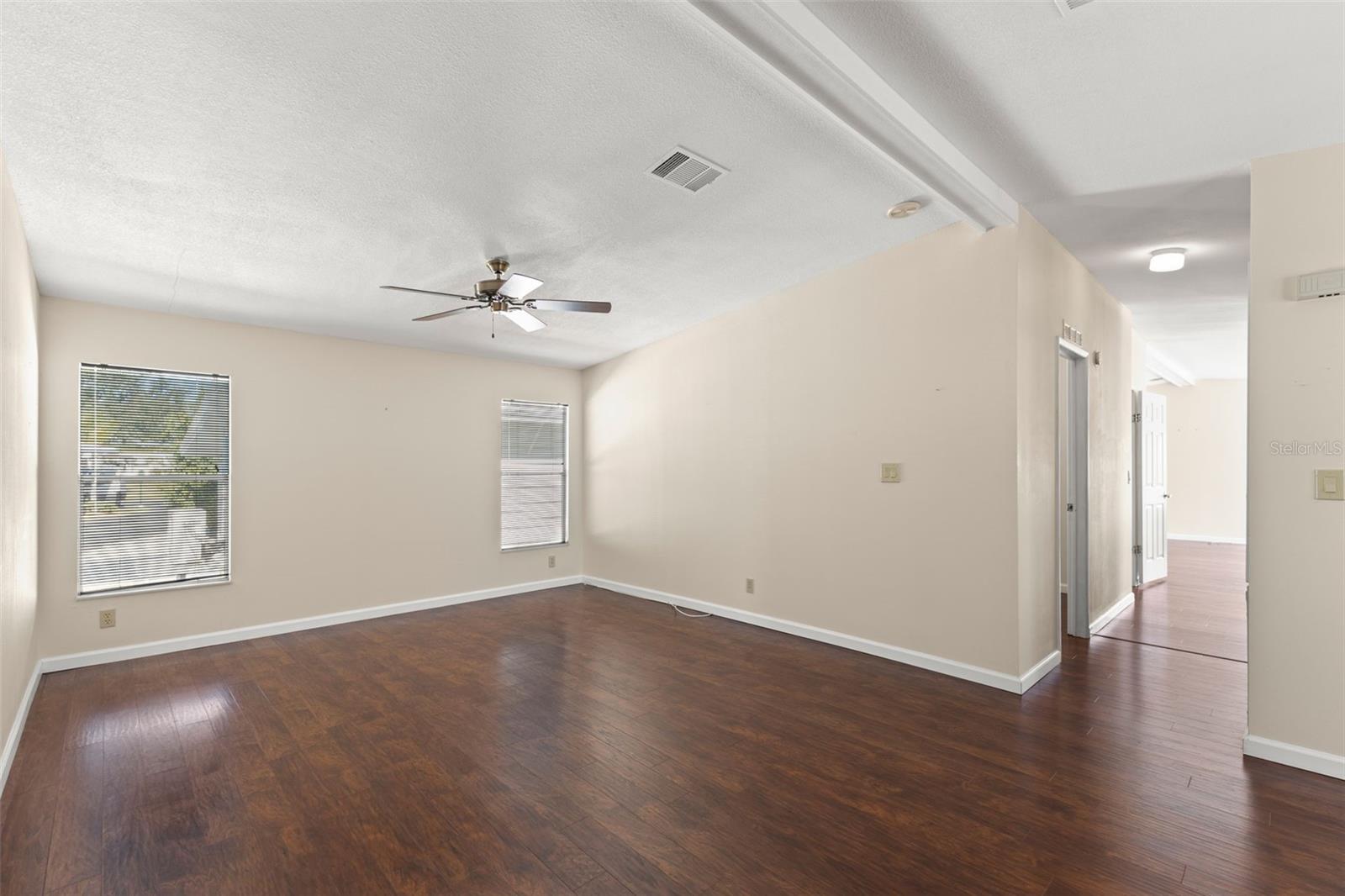 MOBEL AMERICANA MOBILE HOME PARK UNREC - Residential