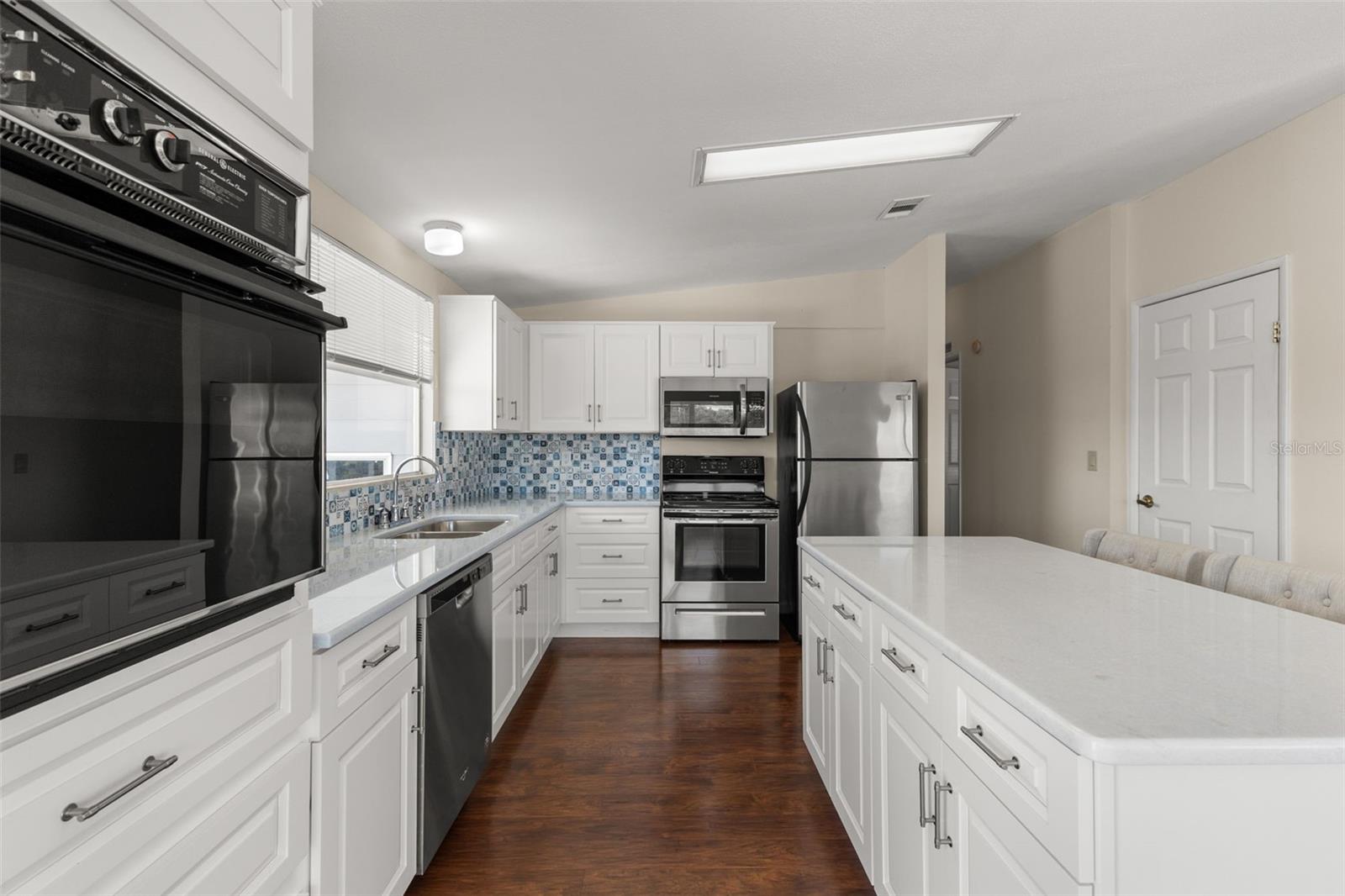 MOBEL AMERICANA MOBILE HOME PARK UNREC - Residential