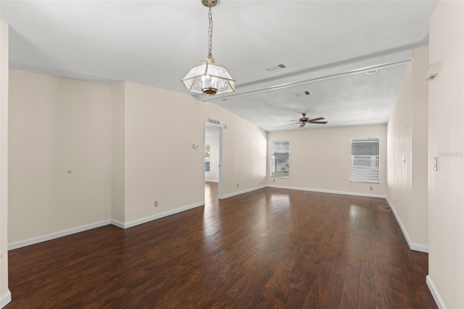 MOBEL AMERICANA MOBILE HOME PARK UNREC - Residential