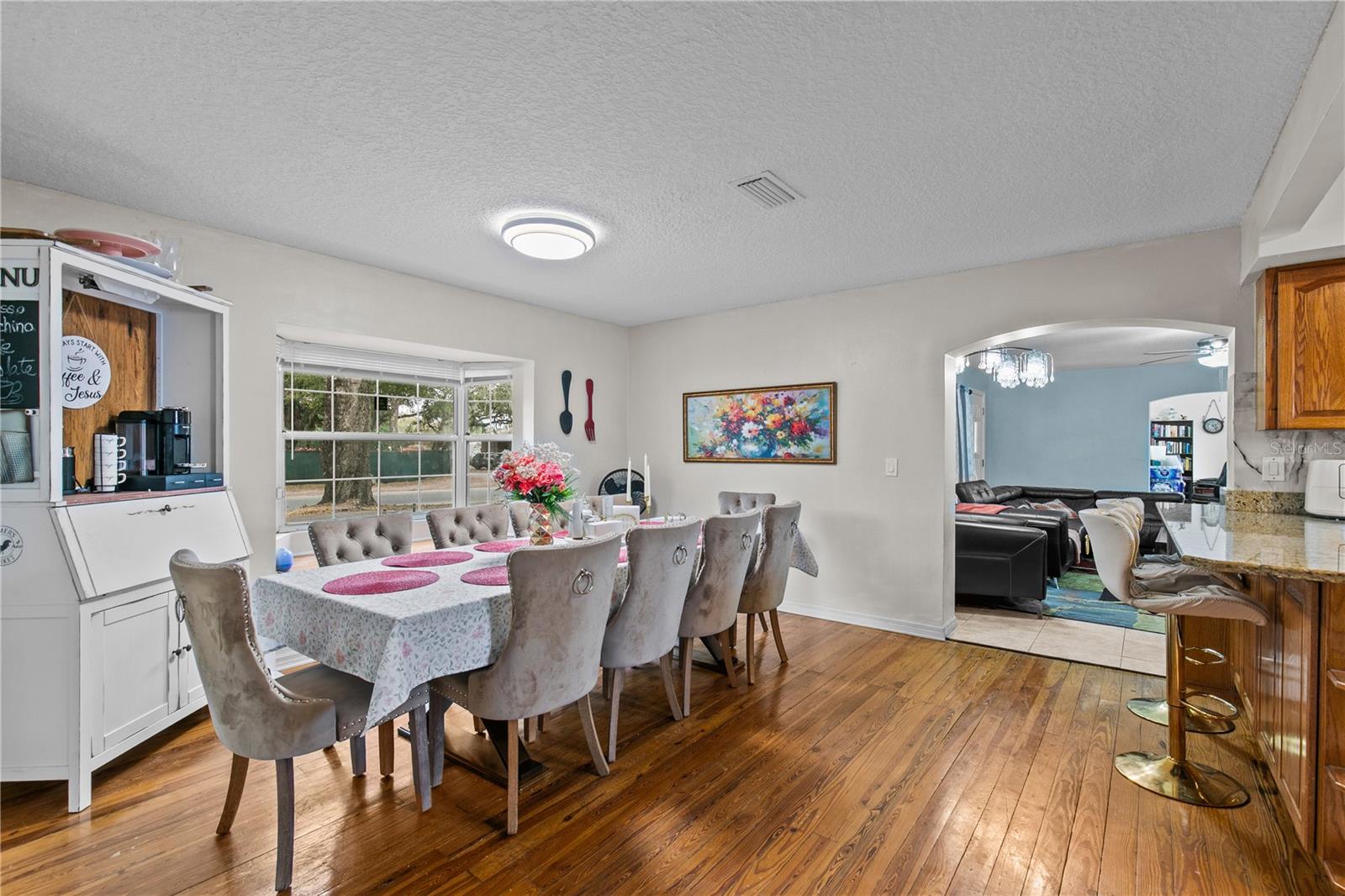 LAKEVIEW FARMS - Residential