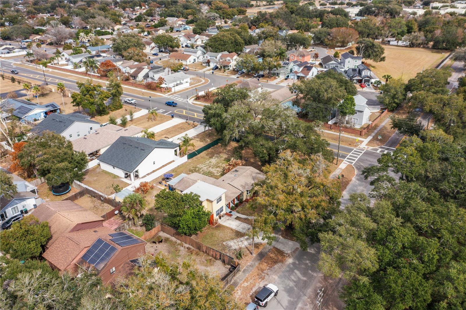 LAKEVIEW FARMS - Residential
