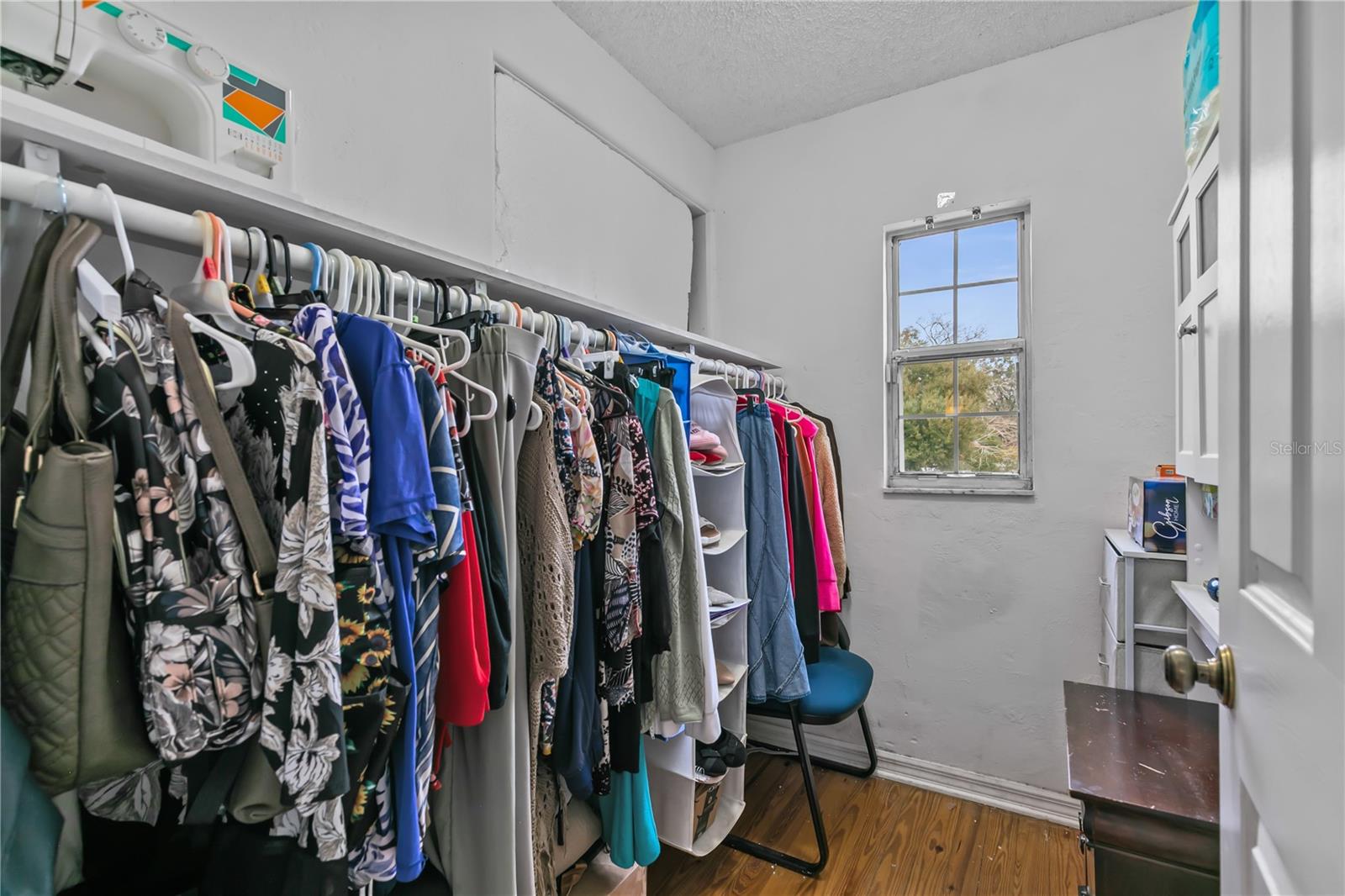 LAKEVIEW FARMS - Residential