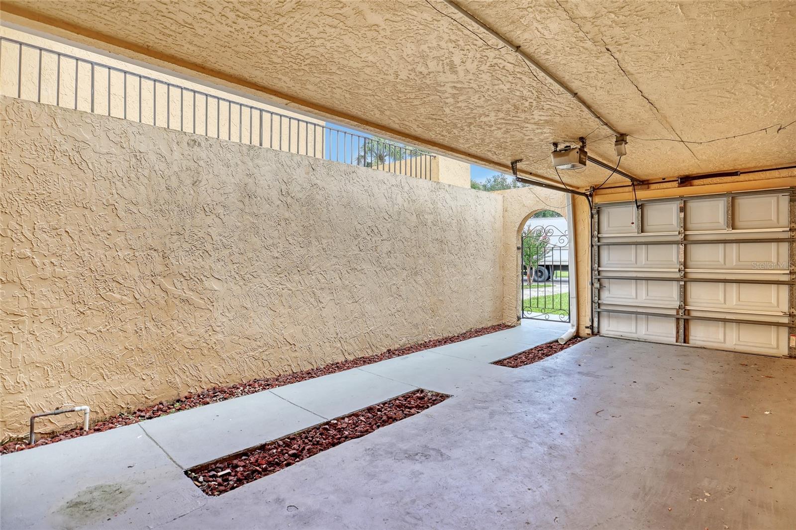 OAK PARK VILLAS OF BREVARD CONDO - Residential