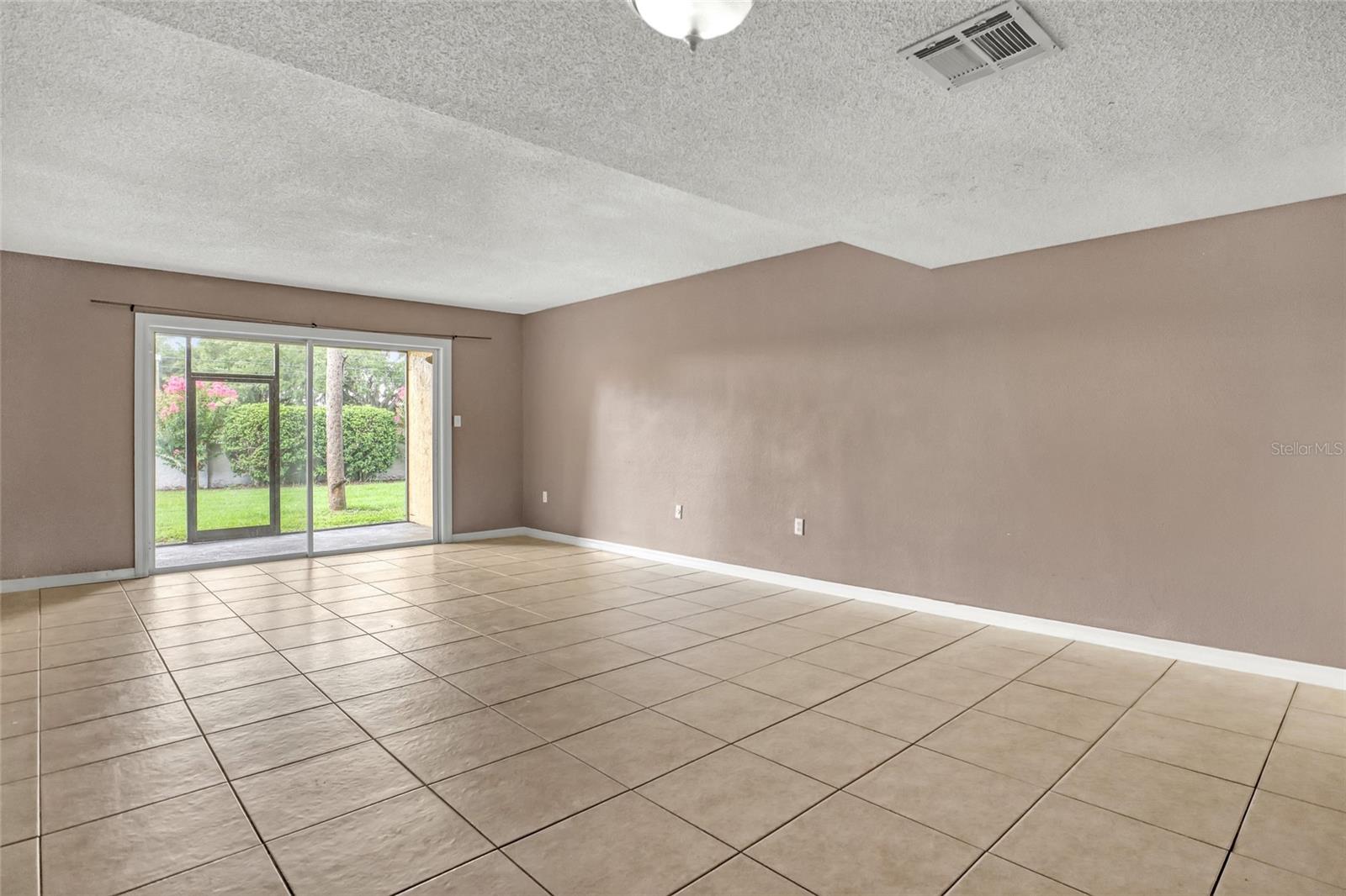 OAK PARK VILLAS OF BREVARD CONDO - Residential