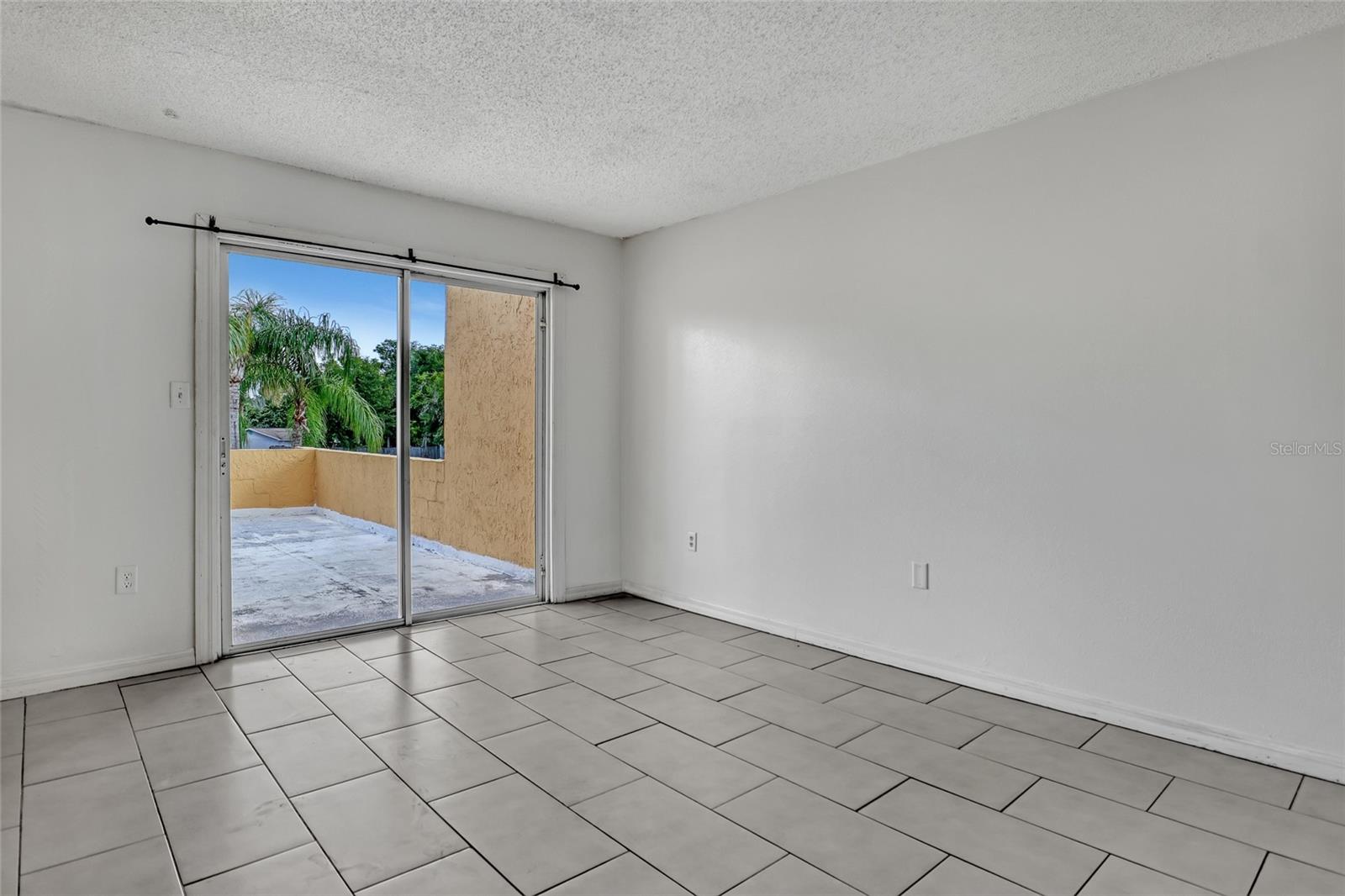 OAK PARK VILLAS OF BREVARD CONDO - Residential