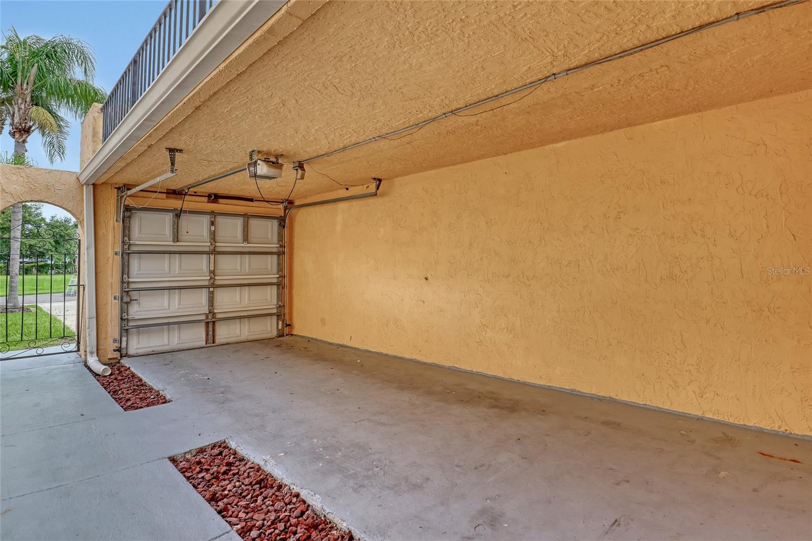 OAK PARK VILLAS OF BREVARD CONDO - Residential