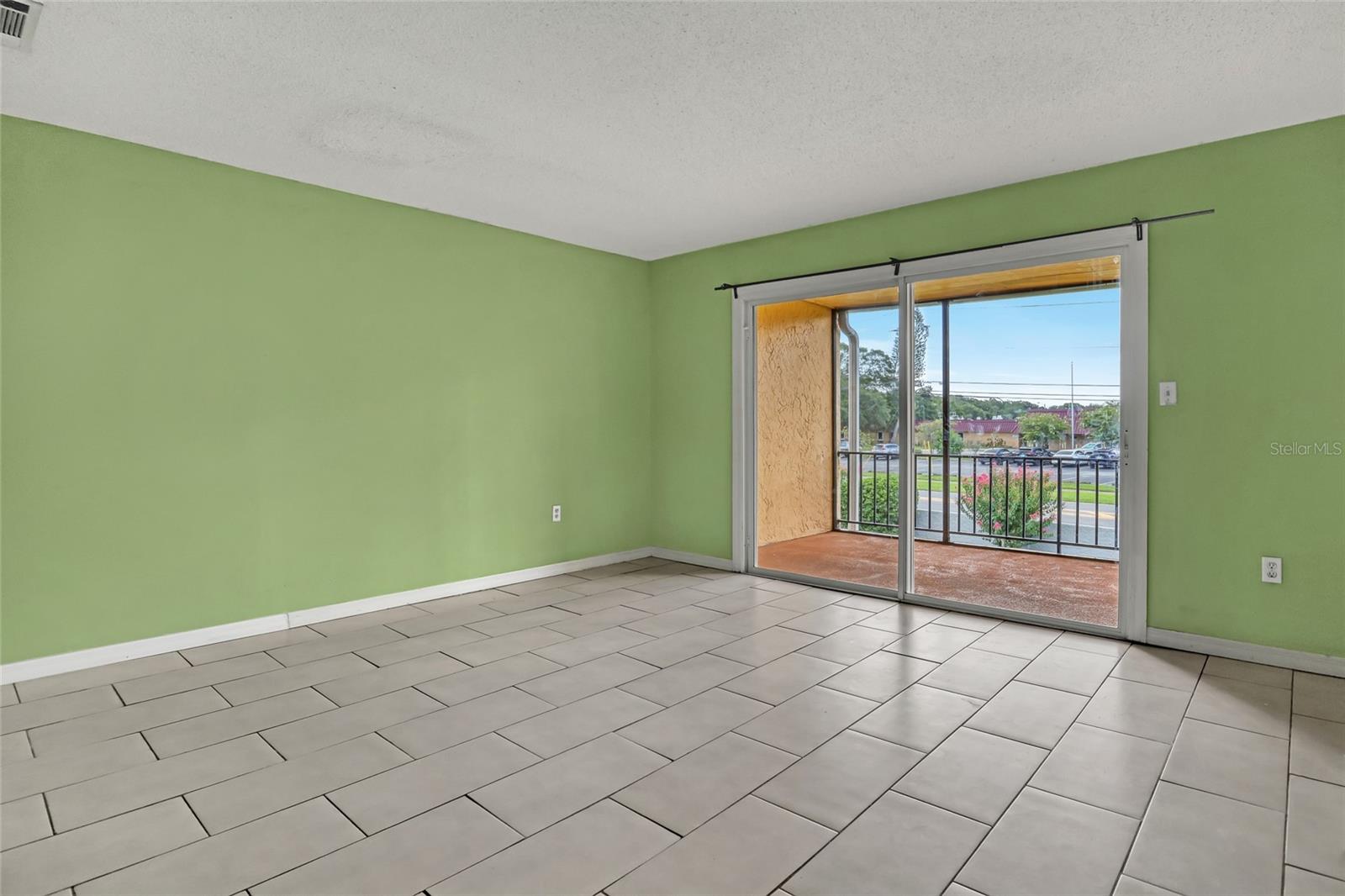 OAK PARK VILLAS OF BREVARD CONDO - Residential