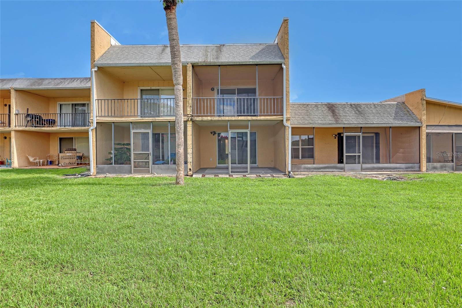 OAK PARK VILLAS OF BREVARD CONDO - Residential