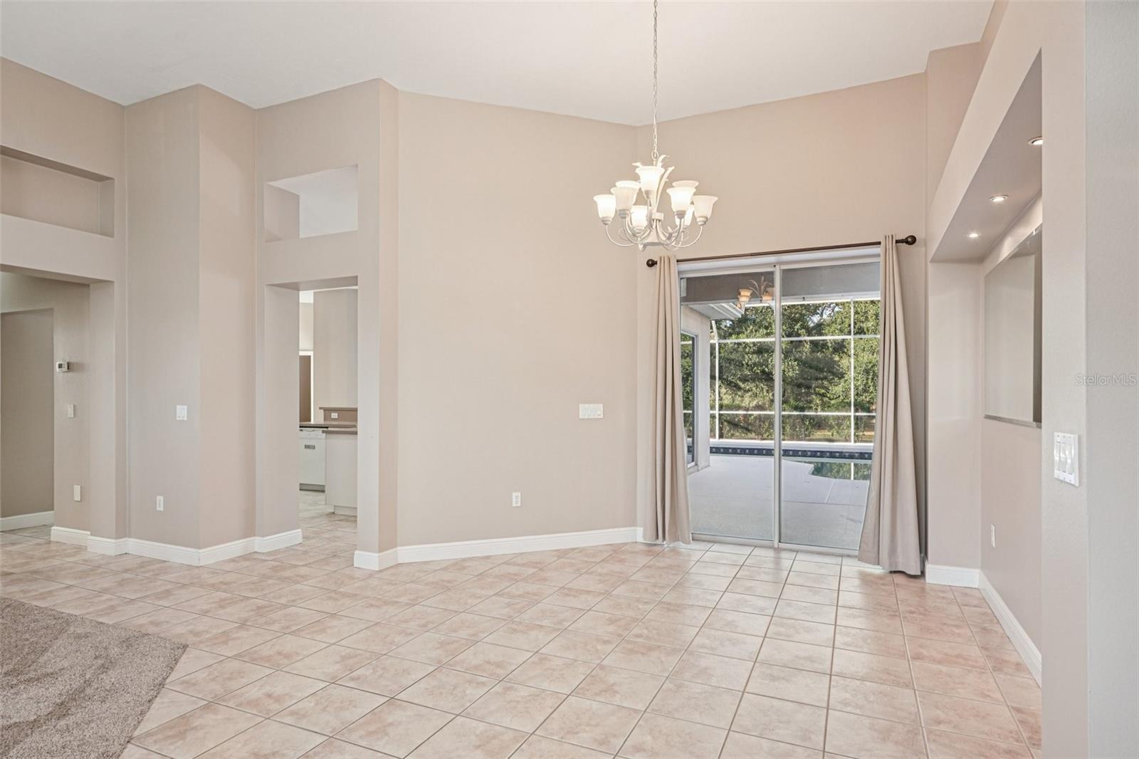 COUNTRY CREEK SUB PH 1 - Residential Lease