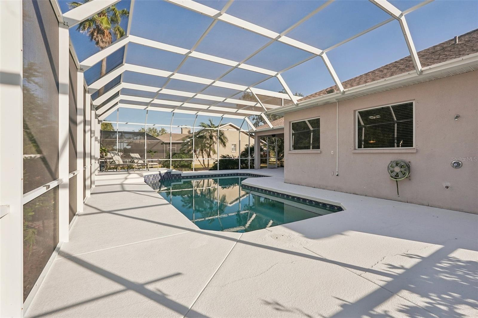 COUNTRY CREEK SUB PH 1 - Residential Lease