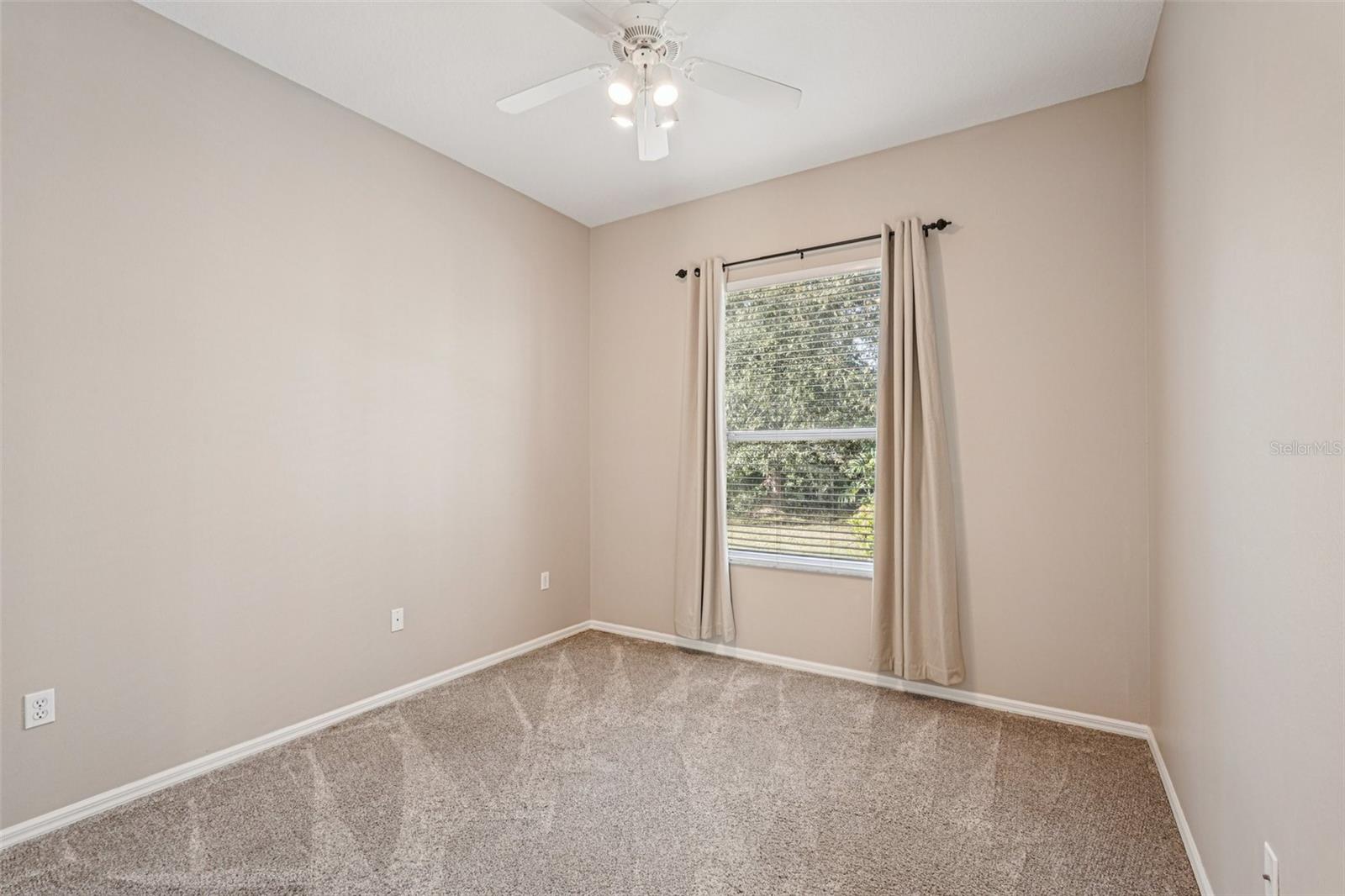 COUNTRY CREEK SUB PH 1 - Residential Lease