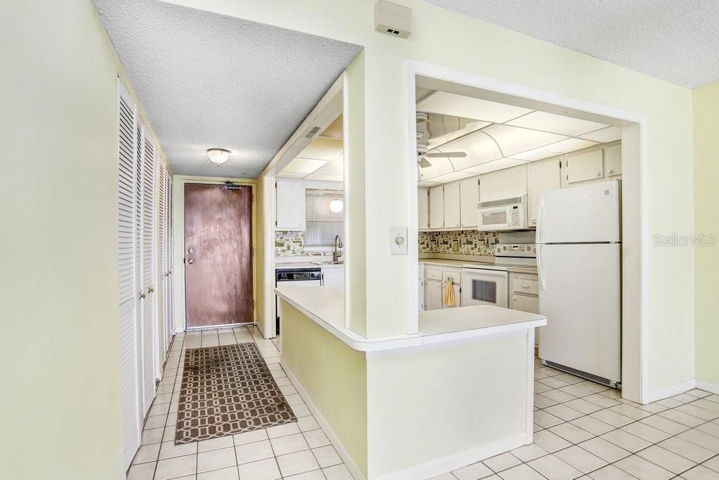 TREASURE SANDS CONDO - Residential