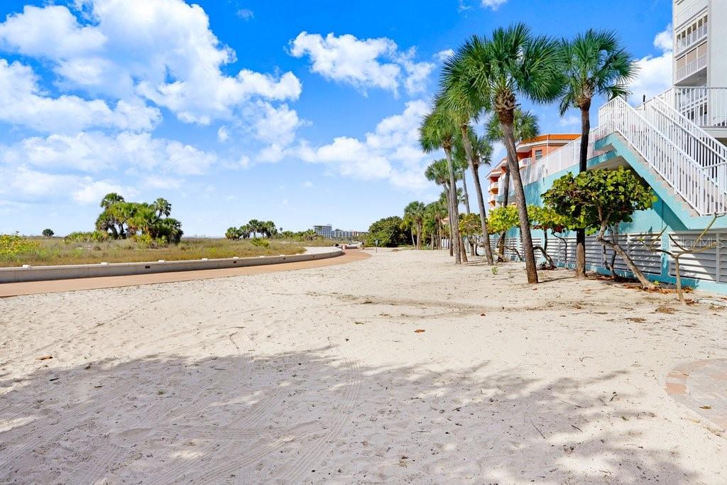 TREASURE SANDS CONDO - Residential