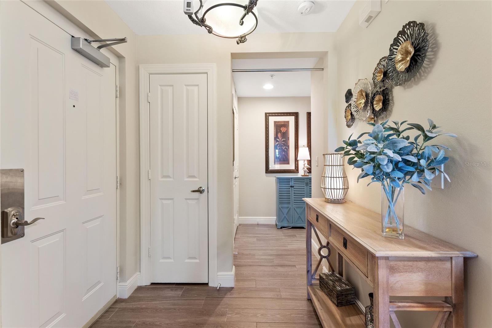 HERITAGE CROSSING CONDO PH 3 - Residential