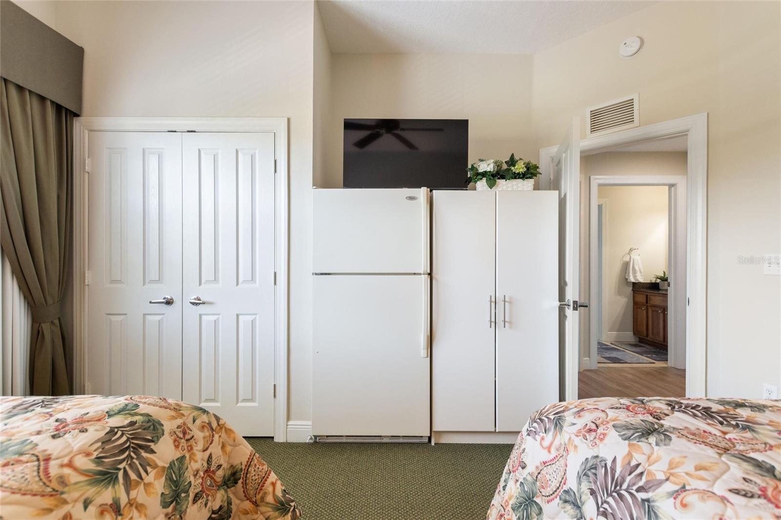 HERITAGE CROSSING CONDO PH 3 - Residential