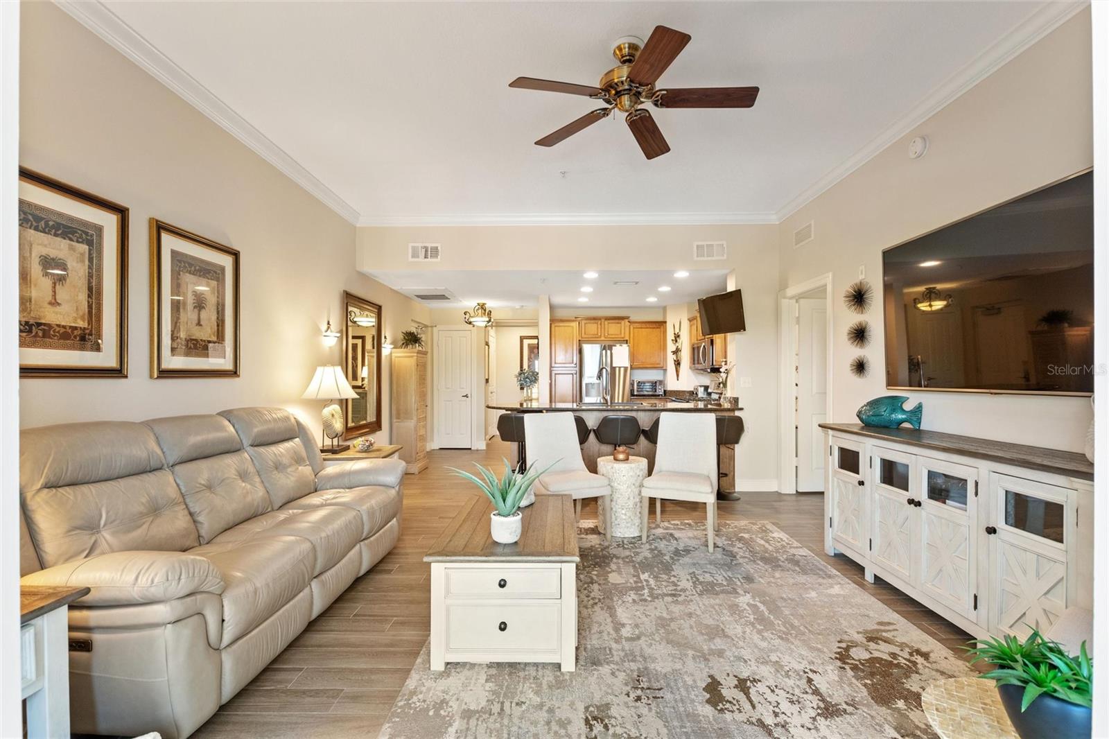 HERITAGE CROSSING CONDO PH 3 - Residential