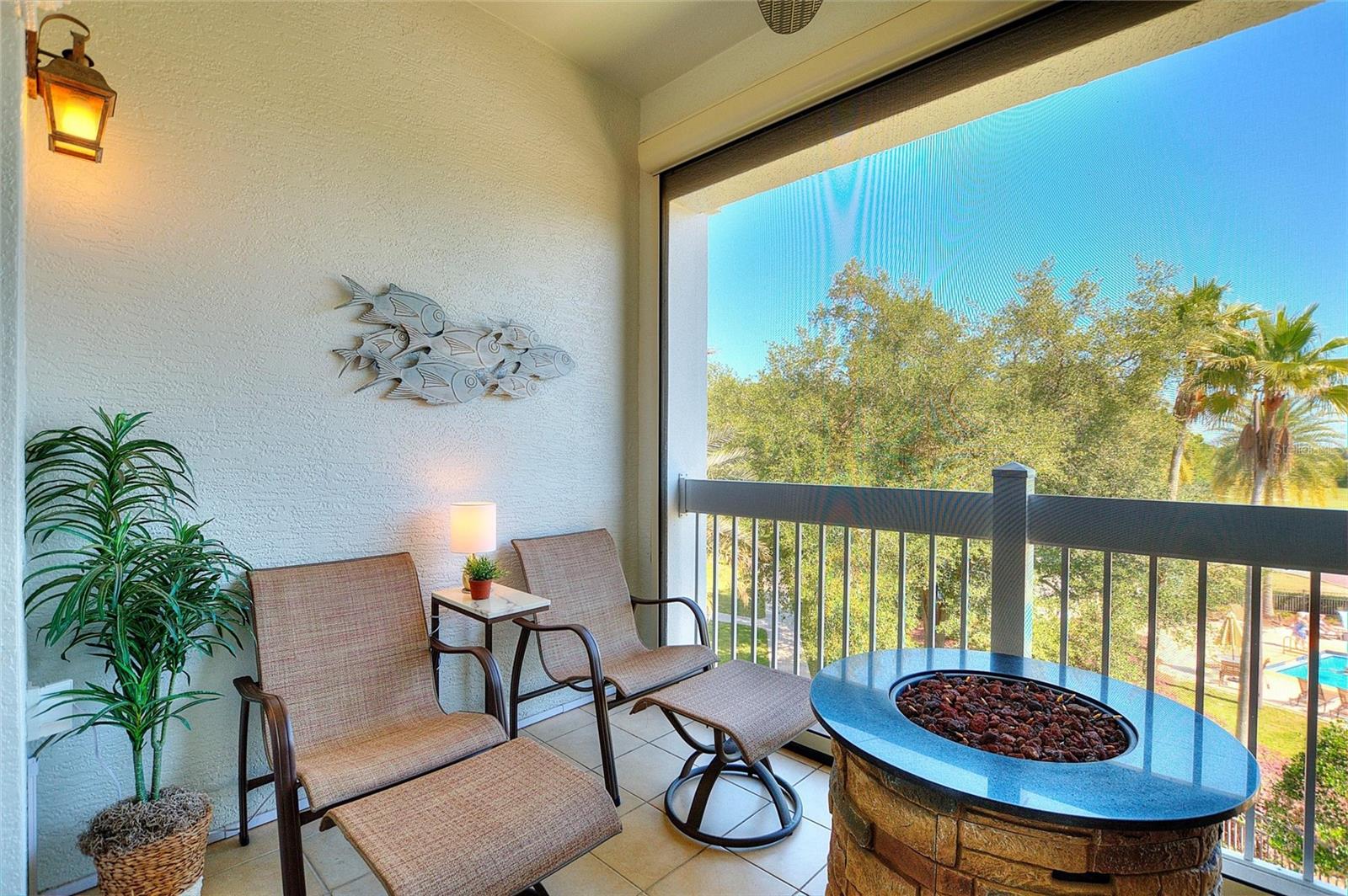 HERITAGE CROSSING CONDO PH 3 - Residential