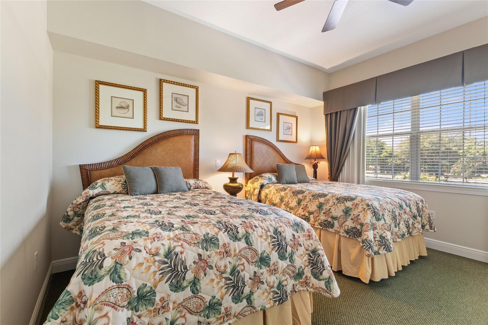 HERITAGE CROSSING CONDO PH 3 - Residential