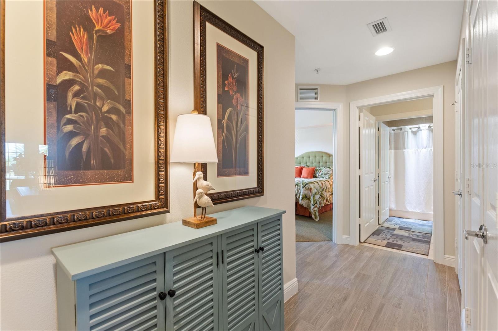 HERITAGE CROSSING CONDO PH 3 - Residential