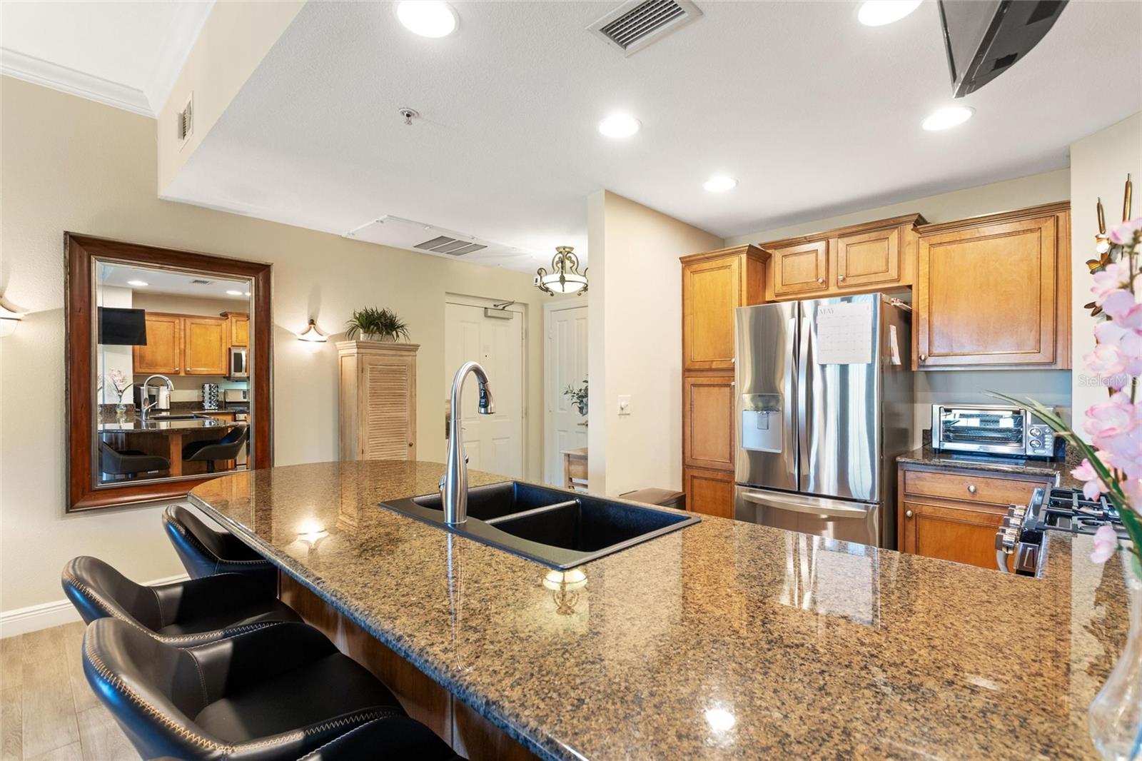 HERITAGE CROSSING CONDO PH 3 - Residential