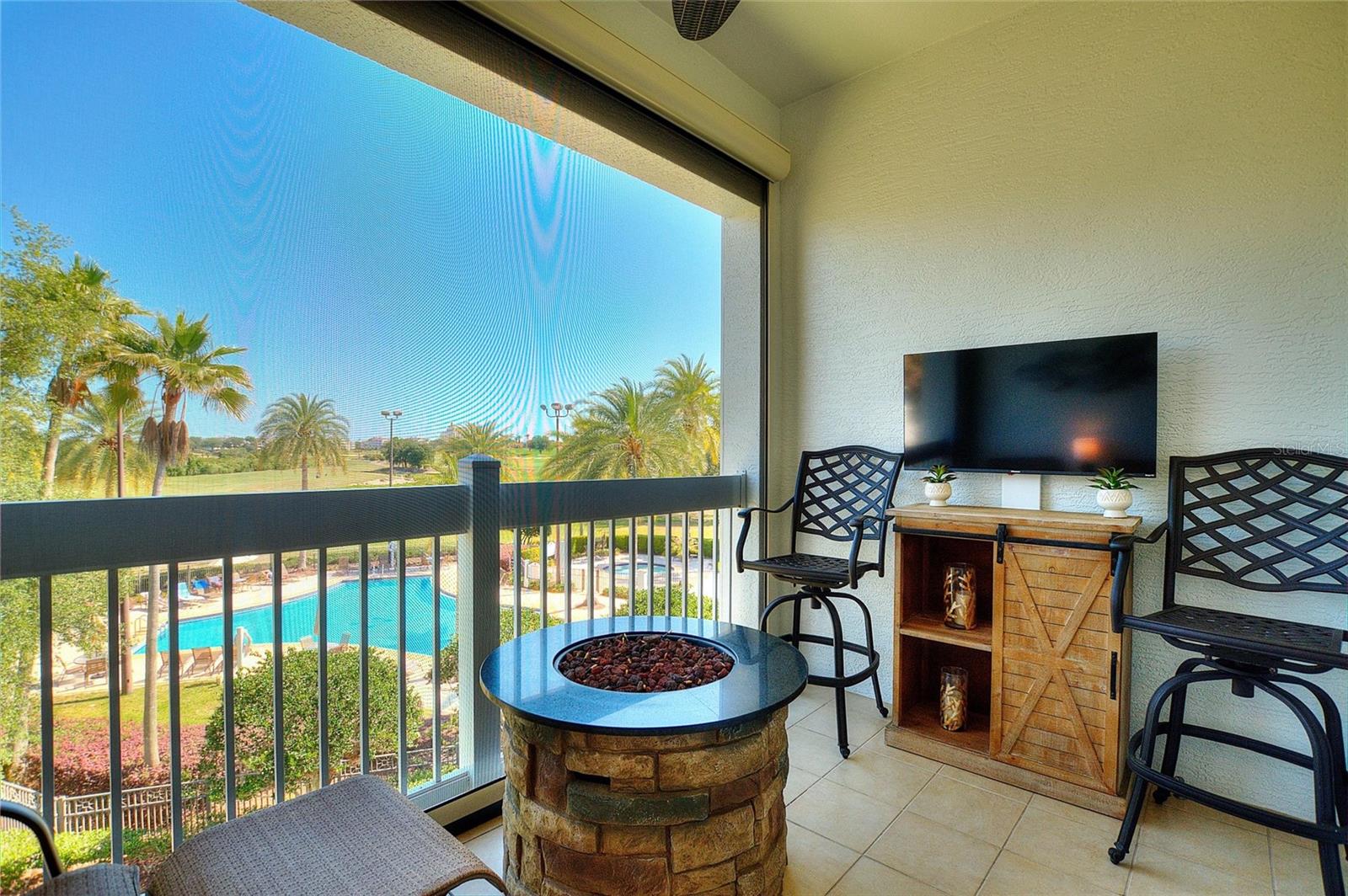 HERITAGE CROSSING CONDO PH 3 - Residential