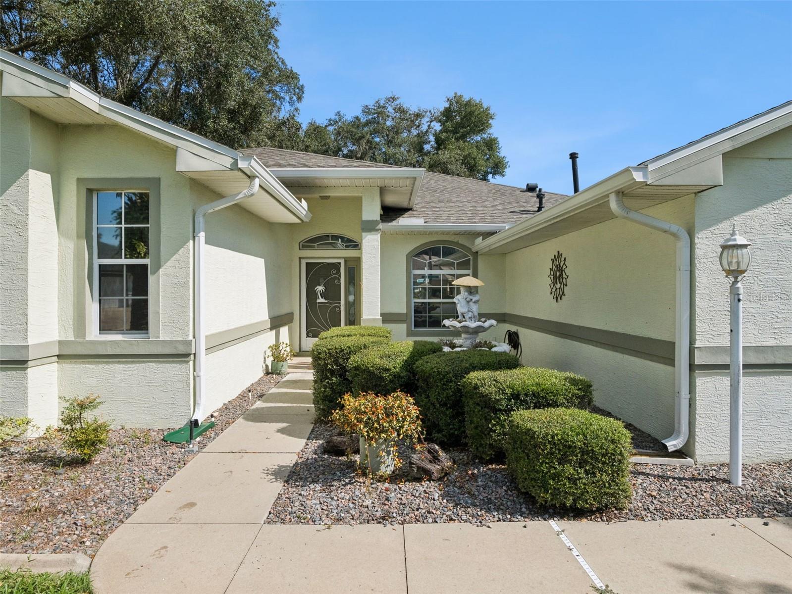 5401 ESSEX COURT