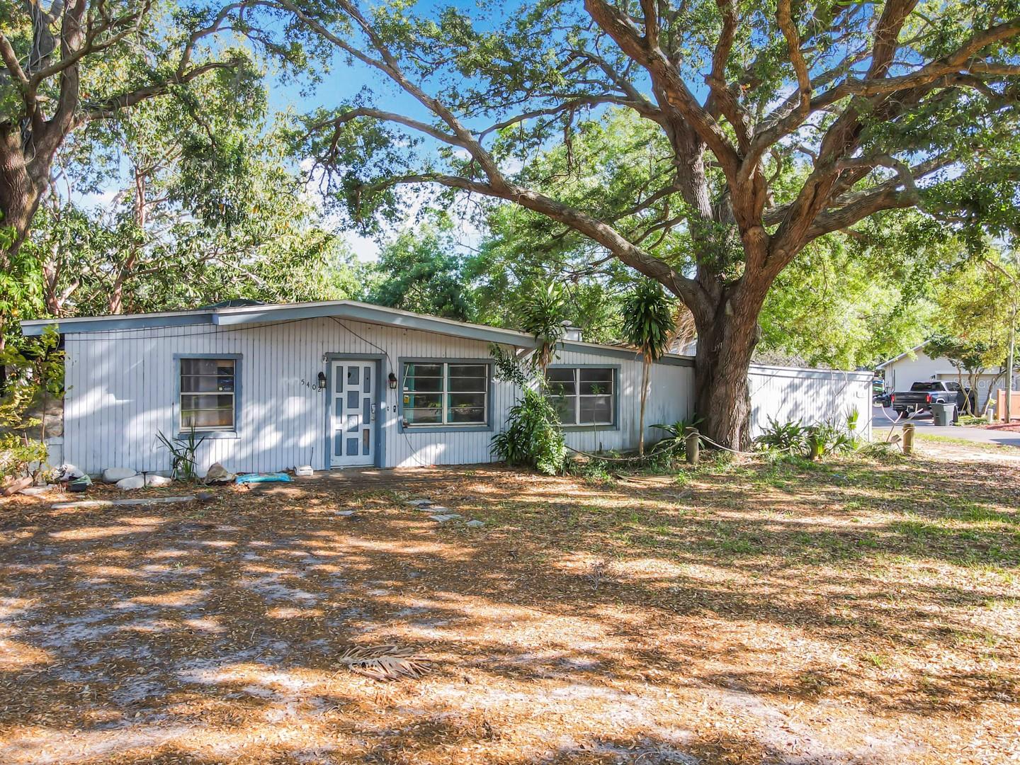 Rare waterfront investment opportunity in the sought-after Venetian Gardens community! This canal-backed property offers 135 feet of frontage, a private dock for boats, and a dedicated private pool. Situated on a 12,181 sq. ft. lot, this unique opportunity includes a 1,838 sq. ft. main home (3 bed, 3 bath) and a separate 706 sq. ft. dwelling (1 bed, 1 bath). This community includes an intimate park and boat ramp with no public parking. Ideal for investors, this property presents limitless potential for renovation or redevelopment in a prime location near major highways, shopping, and Orlando’s top attractions. Sold as-is. Cash only.